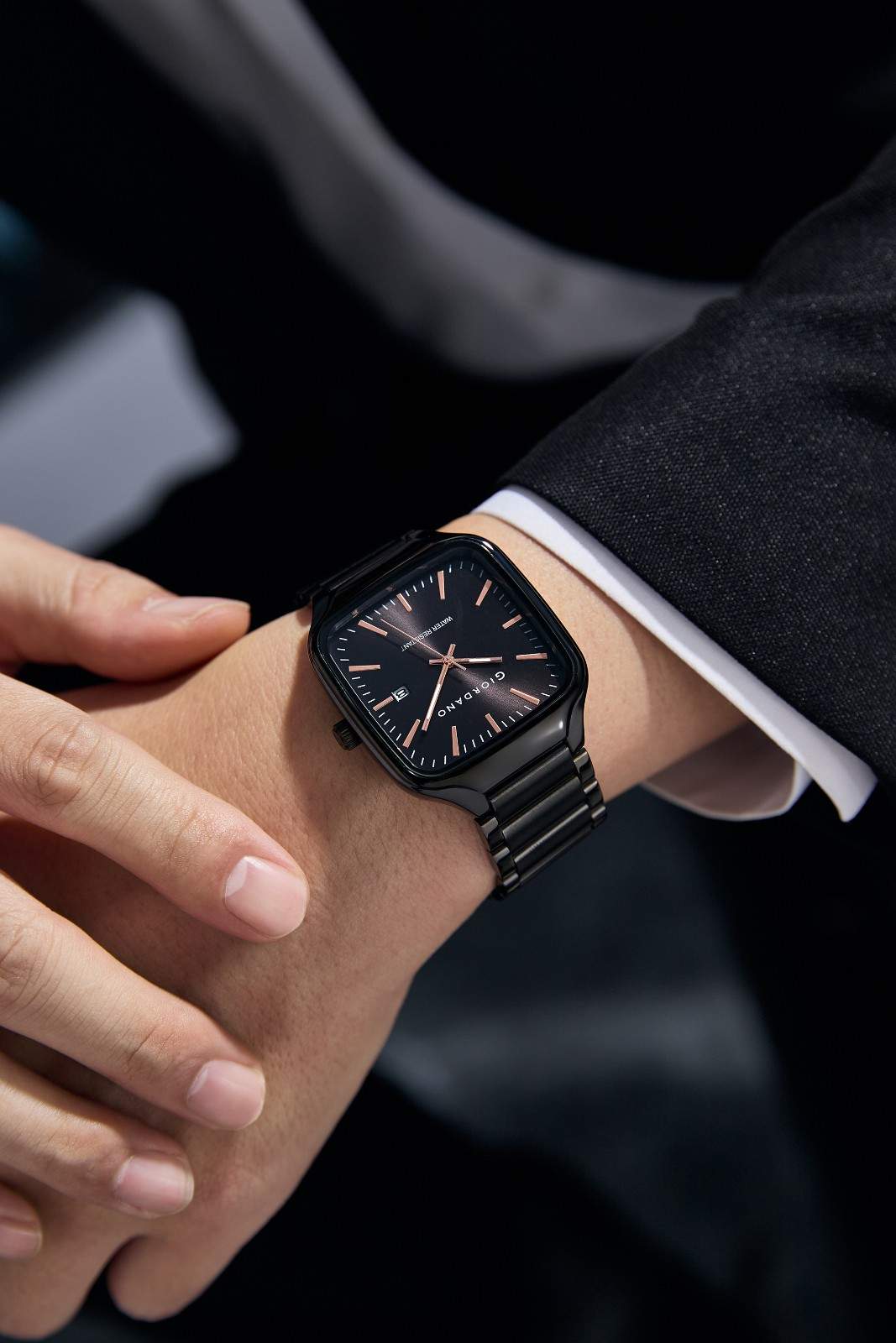 Giordano Analog Watch for Men – Square Dial, Stainless Steel Strap, Date Display, Water Resistant Classic Dress Watch | GZ-50163-11