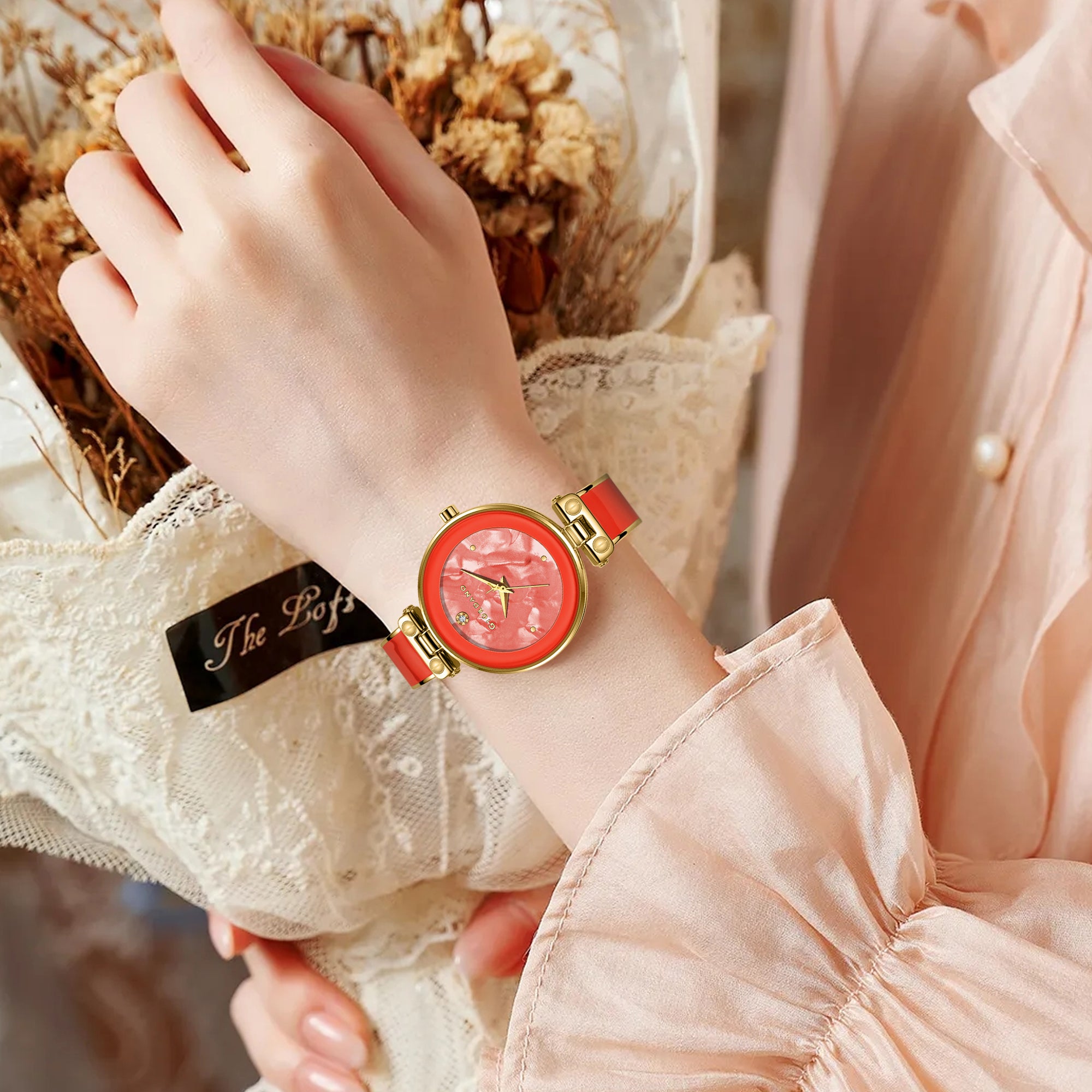 Giordano Designer Analog Watch for Women – Glossy Round Dial & Bracelet Style Stainless Steel Strap | GZ-60099-55