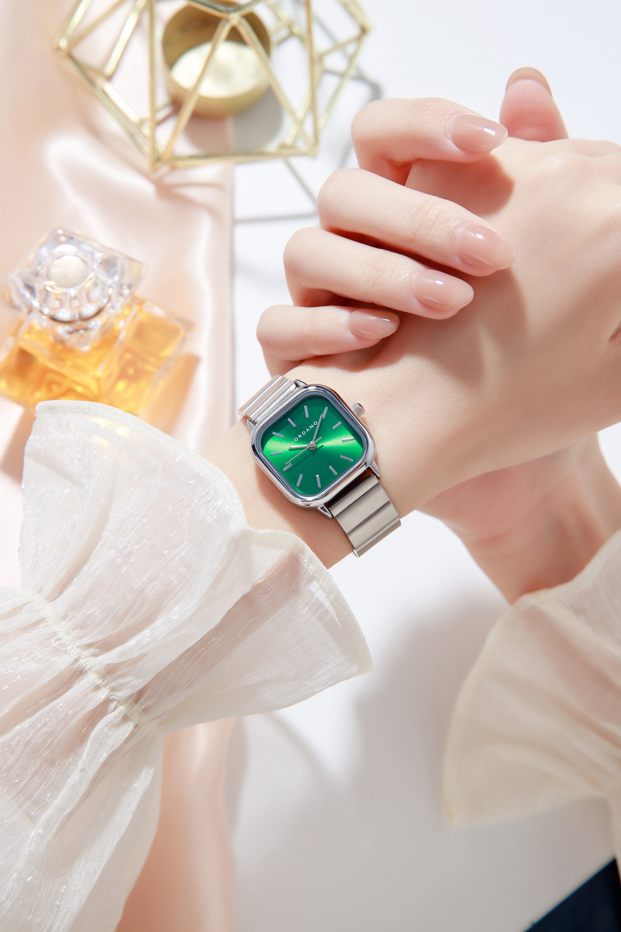 Giordano Classic Square Watch for Women – Polished Stainless Steel Strap, Minimalist Compact Design | GZ-60098-33