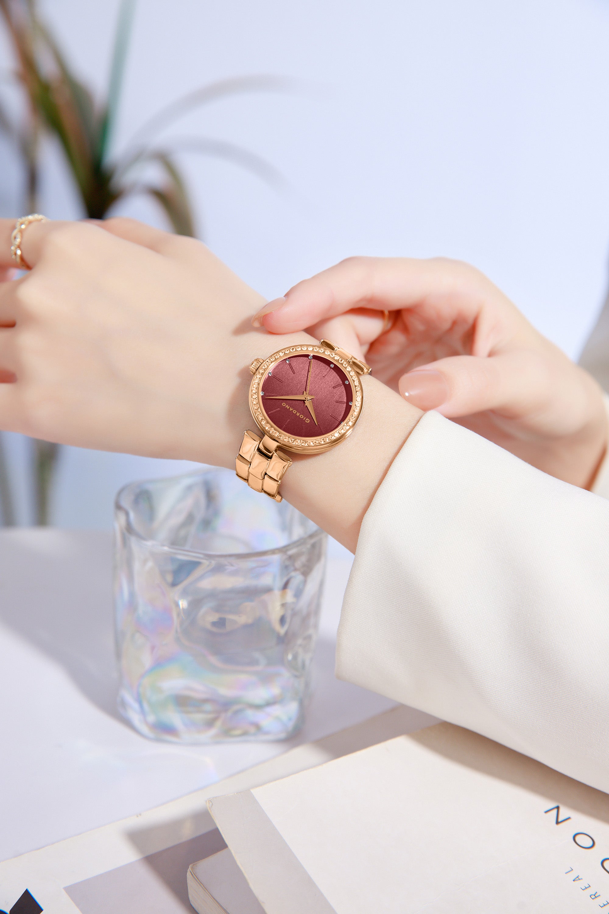 Giordano Analog Watch for Women with Diamond Studded Case and Metal Strap | A2079-22