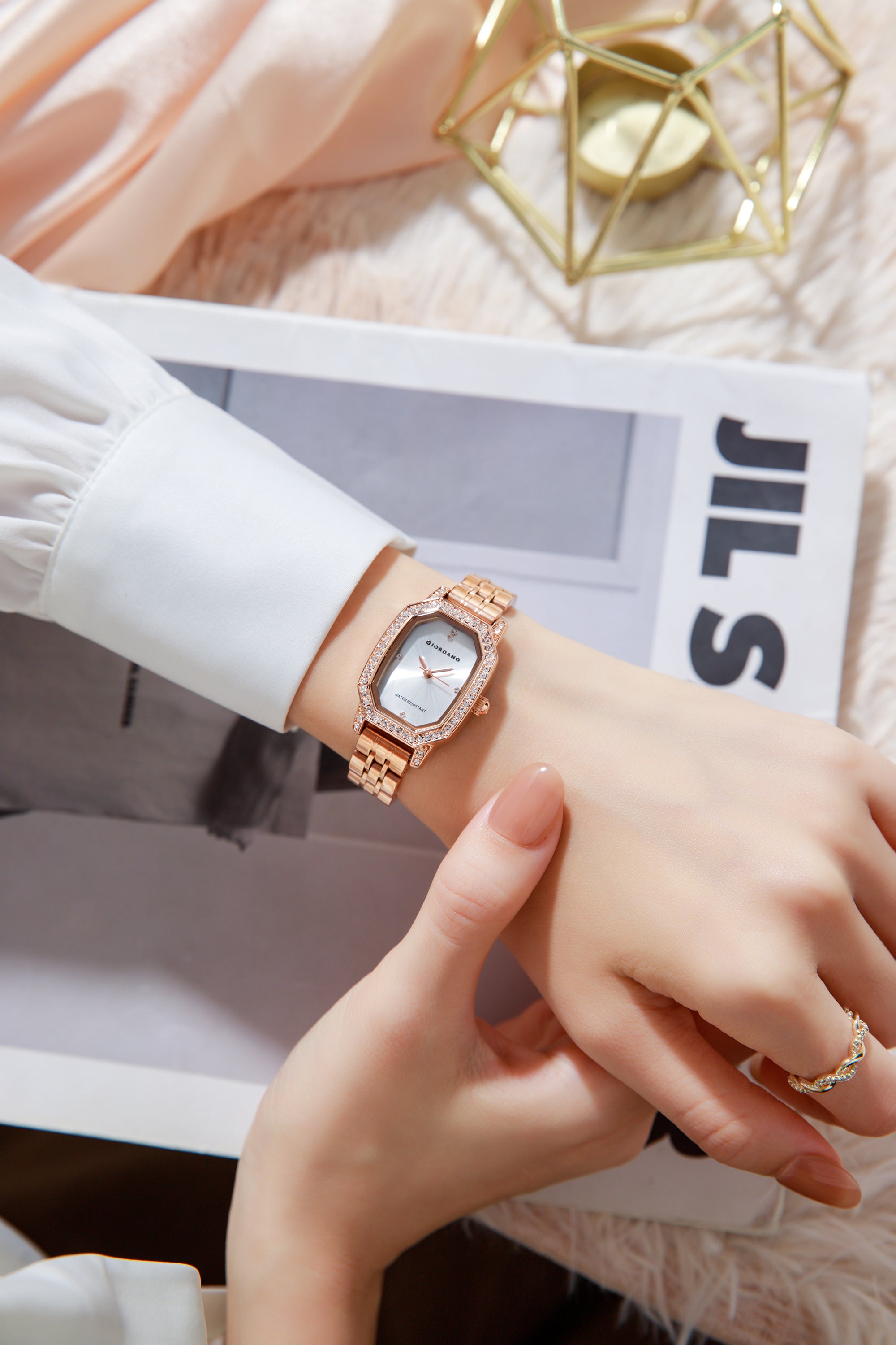 Giordano Elegant Analog Watch for Women – Classic octagonal Dial, diamond bezel and rose gold stainless steel strap | GZ-60114-44