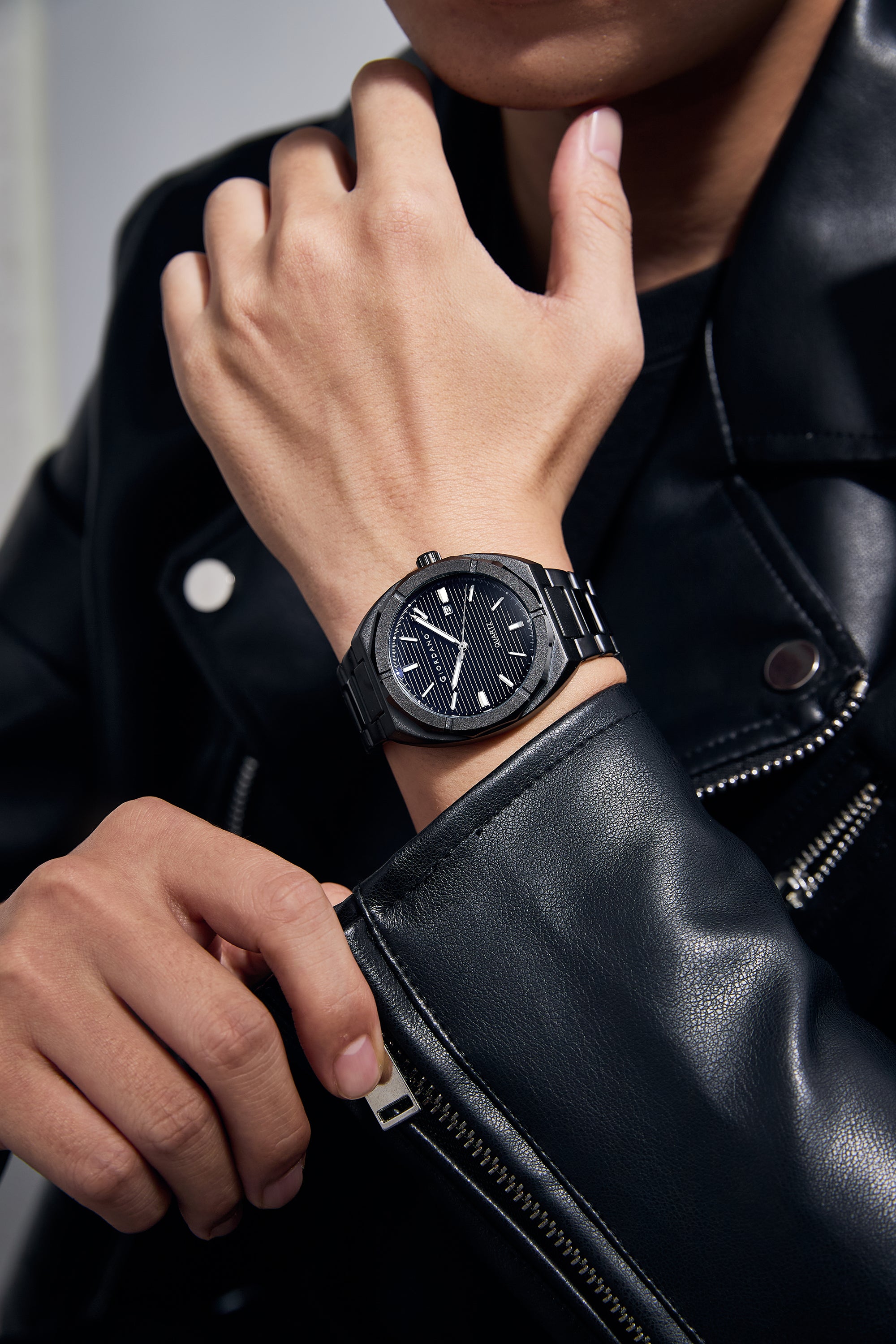 Giordano Modern  Watch for men – Textured Dial, Date Display and Stainless Steel Strap GZ-50141-11