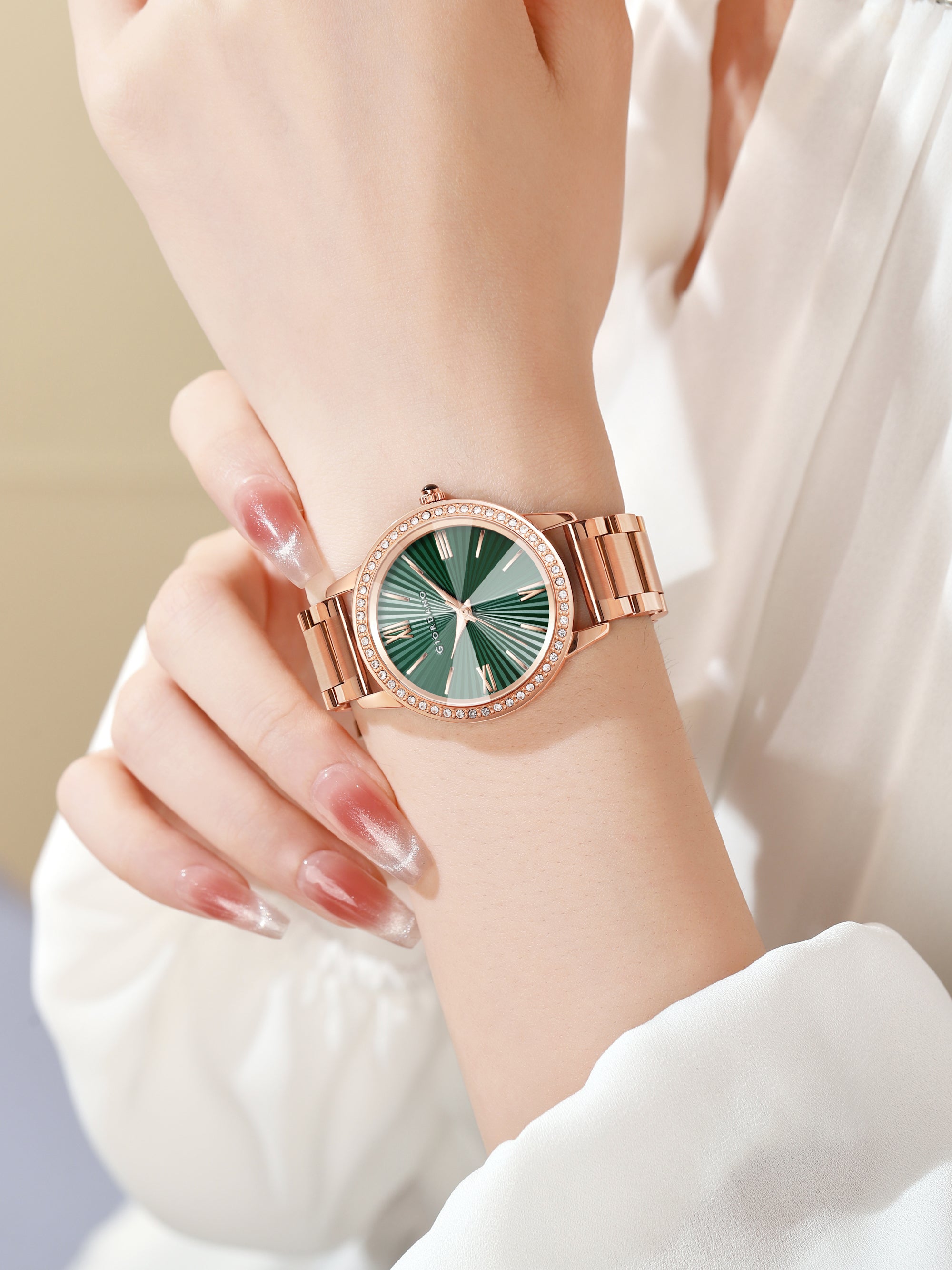 Giordano classic Watch for Women with Round Diamond Cut Glass Dial, Elegant Stainless Steel Strap with Quartz Movement | GZ-60118-11