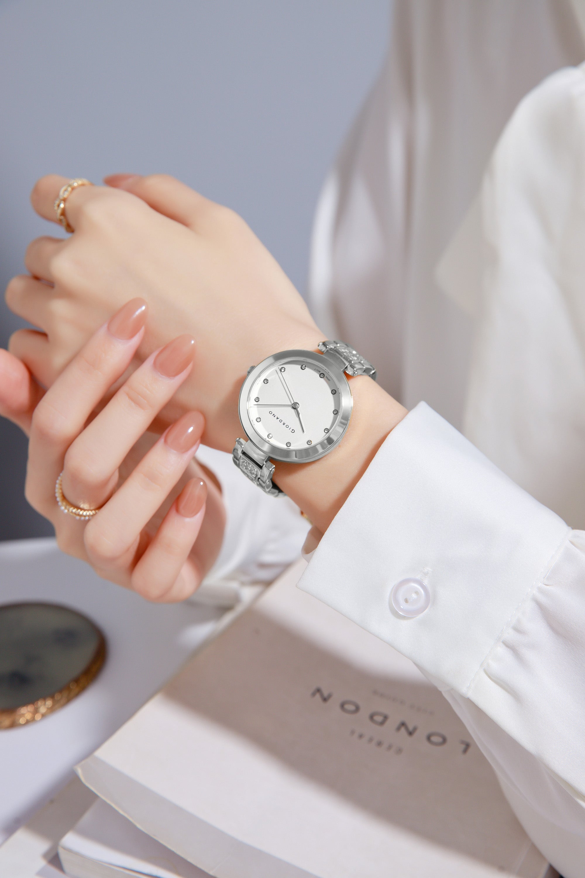 Giordano Eleganza Collection Analog Watch for Women with Crystal-Studded Strap & Diamond Indices-A2037-11