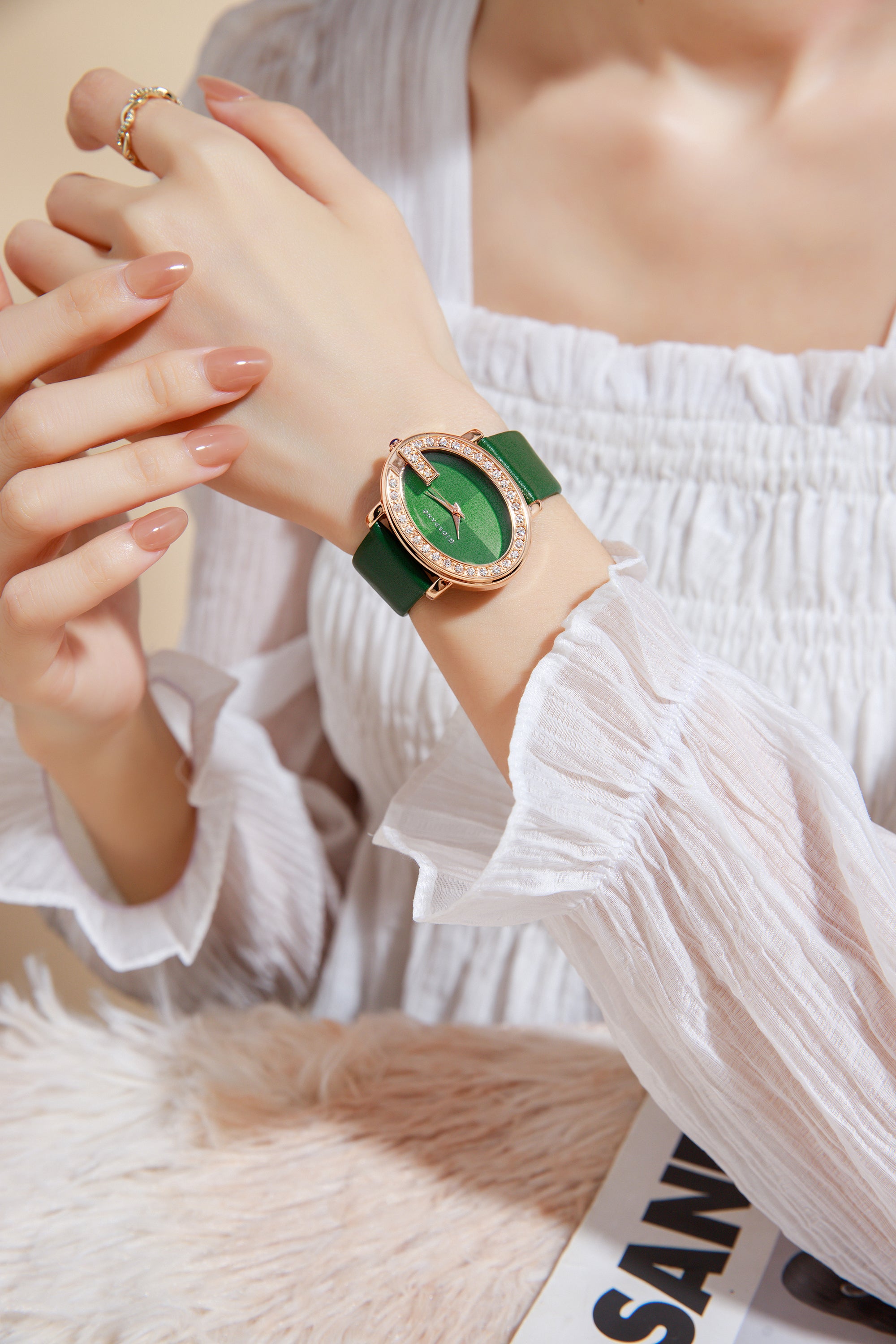 Giordano Monogram Watch for Women with Elegant Oval Shape Dial ,crystal bezel, Quartz Movement and Leather Strap | GZ-60105-04