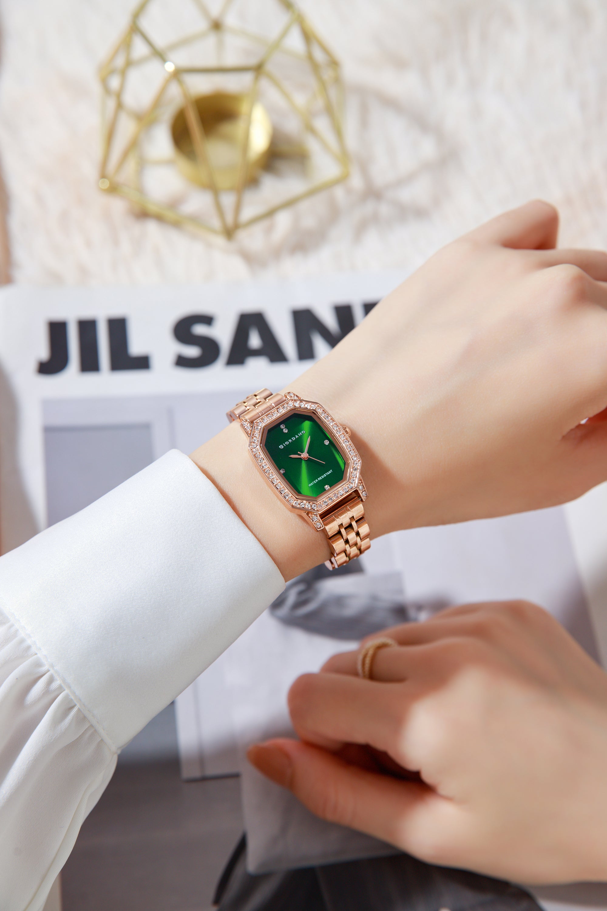 Giordano Elegant Analog Watch for Women – Classic octagonal Dial, diamond bezel and rose gold stainless steel strap | GZ-60114-33