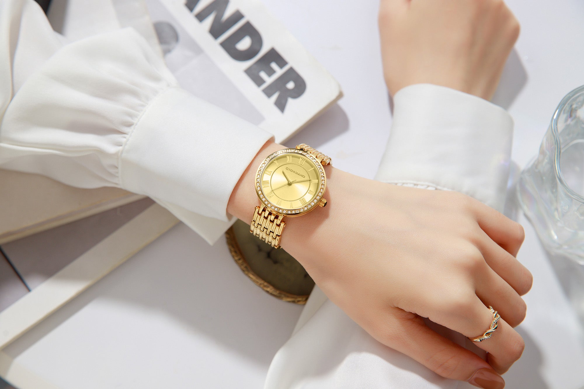 Giordano Eleganza Collection Watch for Women with Stainless Steel Strap and Crystal Embellished Bezel, Roman Numerals-A2083-00A