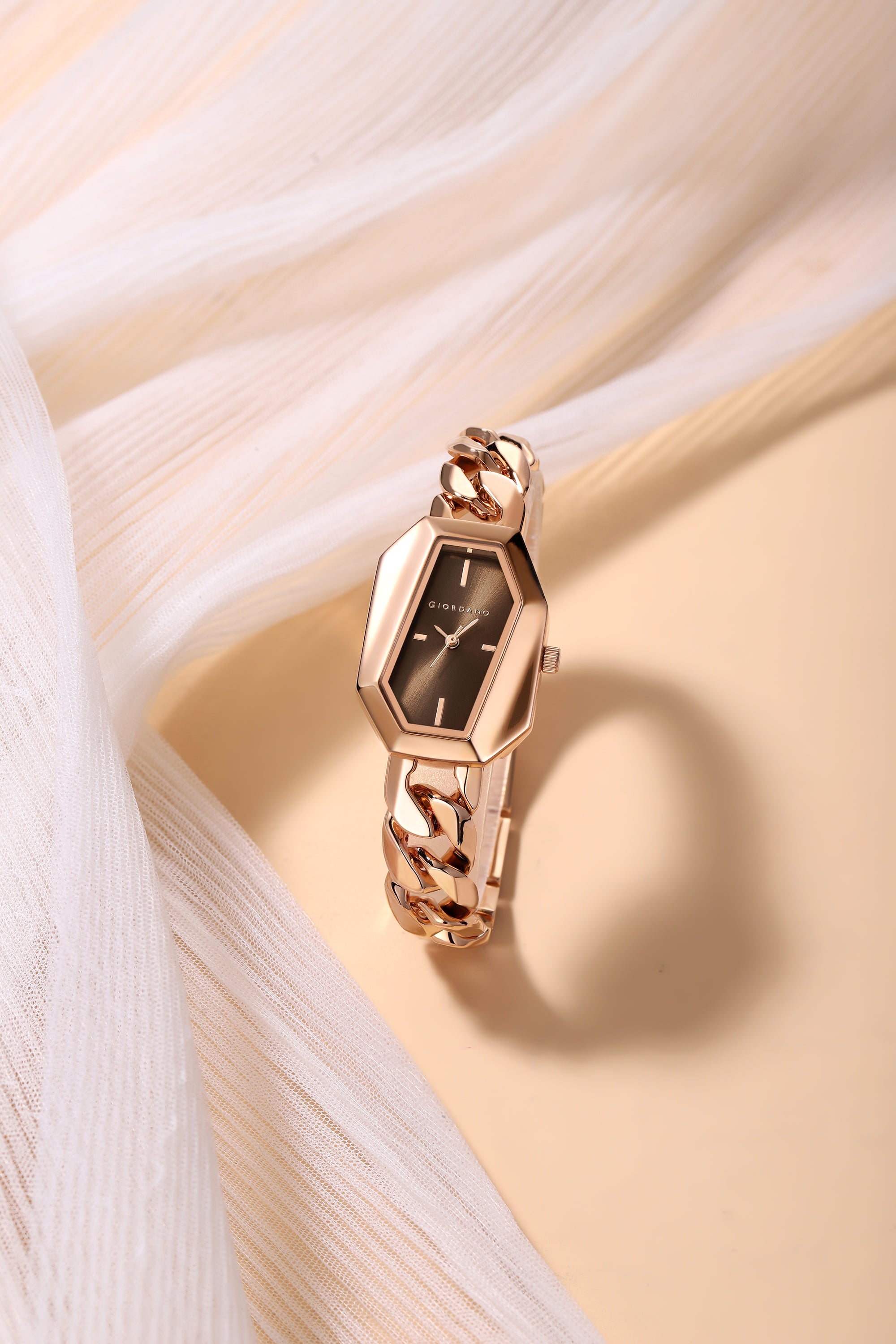 Giordano Stylish Analog Watch for Women – Hexagon Dial, Trendy Chain Link Stainless Steel Strap, Elegant Dress Timepiece | GZ-60122-11