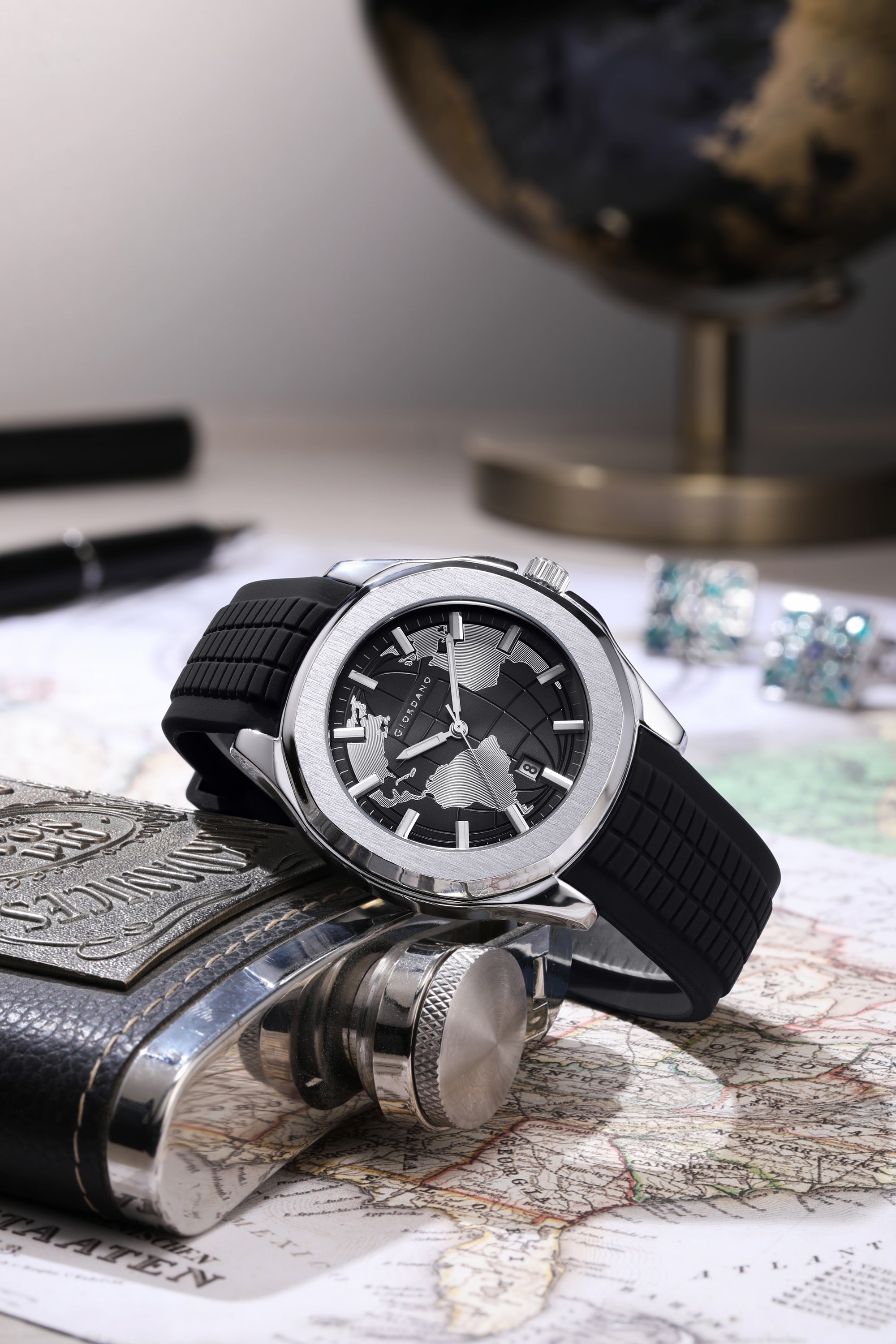 Giordano Stylish World Map design Watch for men with round dial and textured Silicone strap  | GZ-50147-01