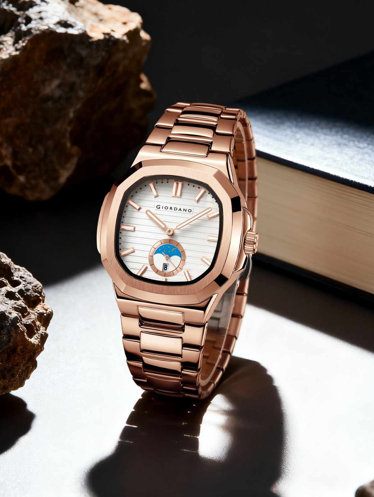 GIORDANO Analog Watch for Men – Classic Moon Phase Design with Textured Dial, Durable Stainless Steel Strap, and Date Display - GZ-50179-33