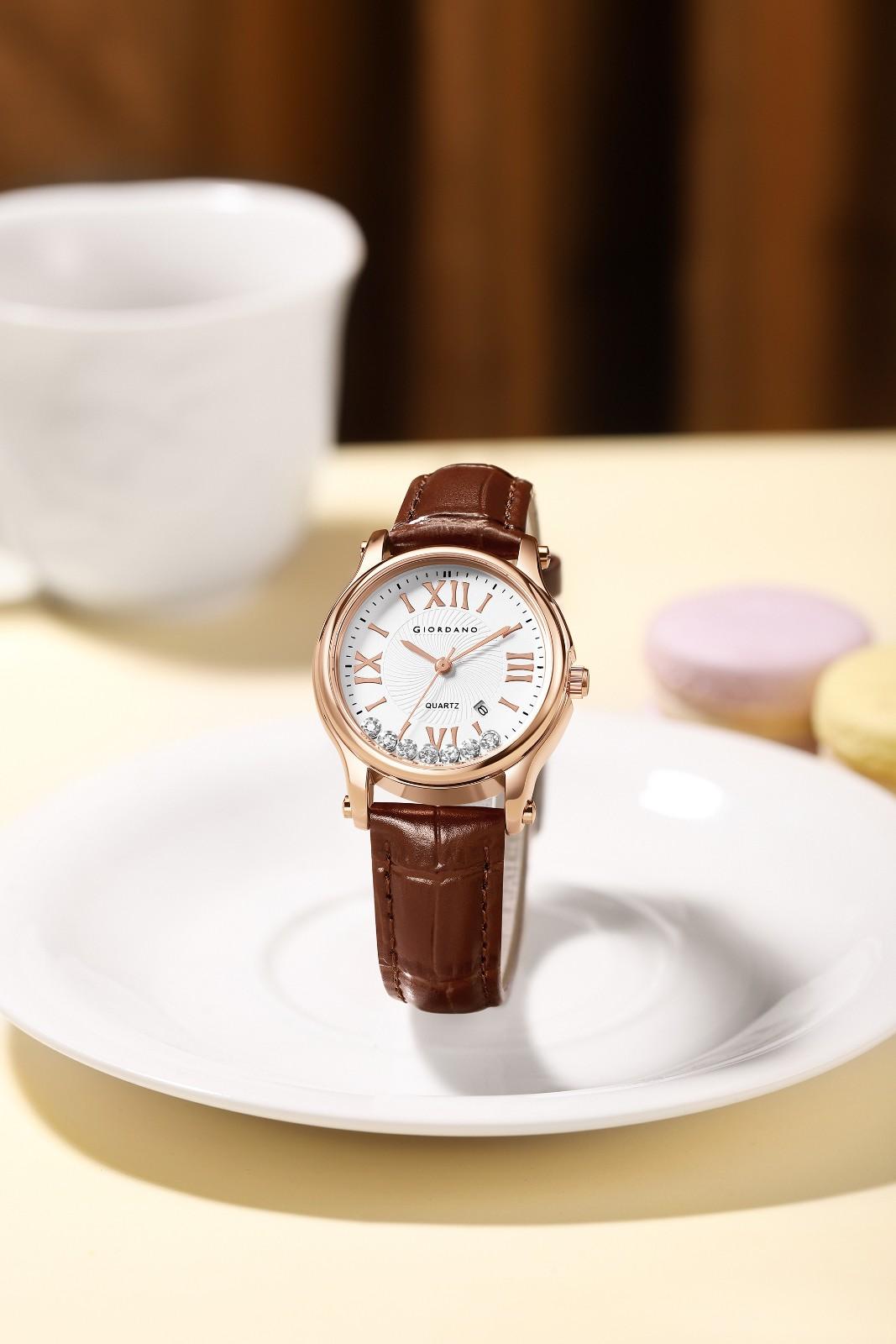 Giordano Luxury Analog Quartz Watch for Women – Rose Gold Case, Roman Numerals, Crystal-Studded Dial, Leather Strap – Elegant Timepiece - GZ-60142-22