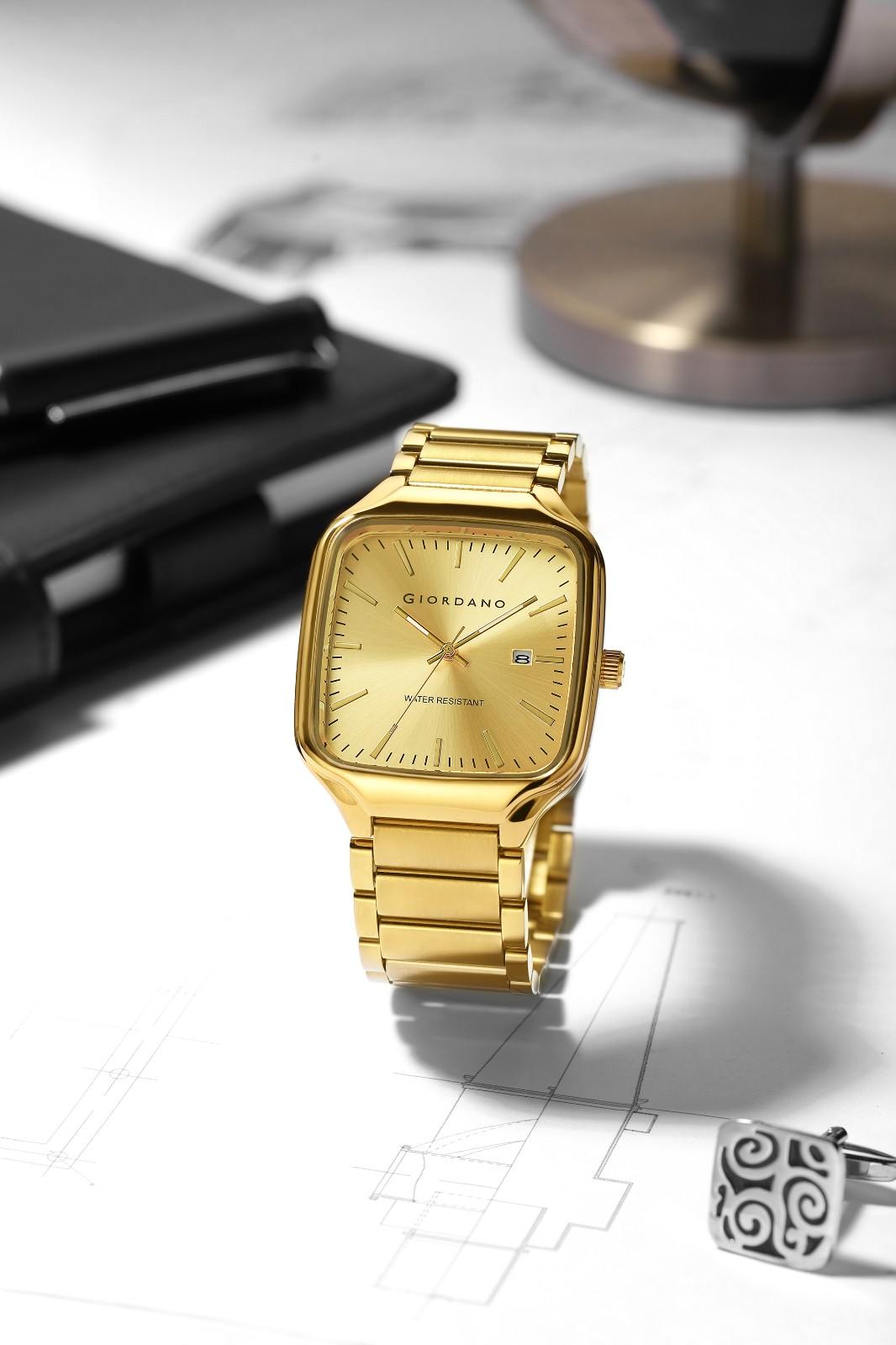 Giordano Analog Watch for Men – Square Dial, Stainless Steel Strap, Date Display, Water Resistant Classic Dress Watch | GZ-50163-44