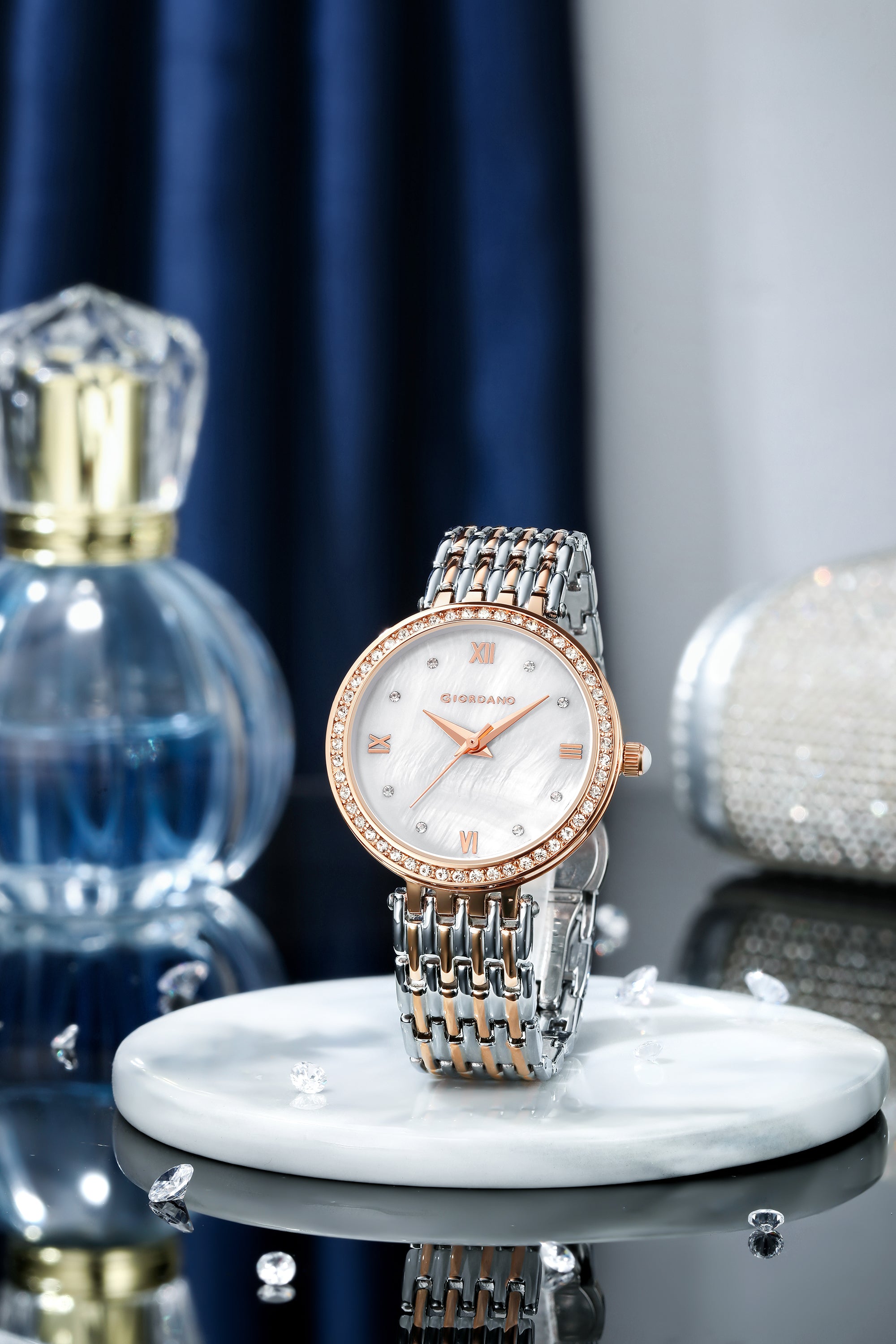 Giordano Analog Watch for Women with Stainless Steel Strap and Crystal Embellished Bezel, Roman Numerals | A2060-66