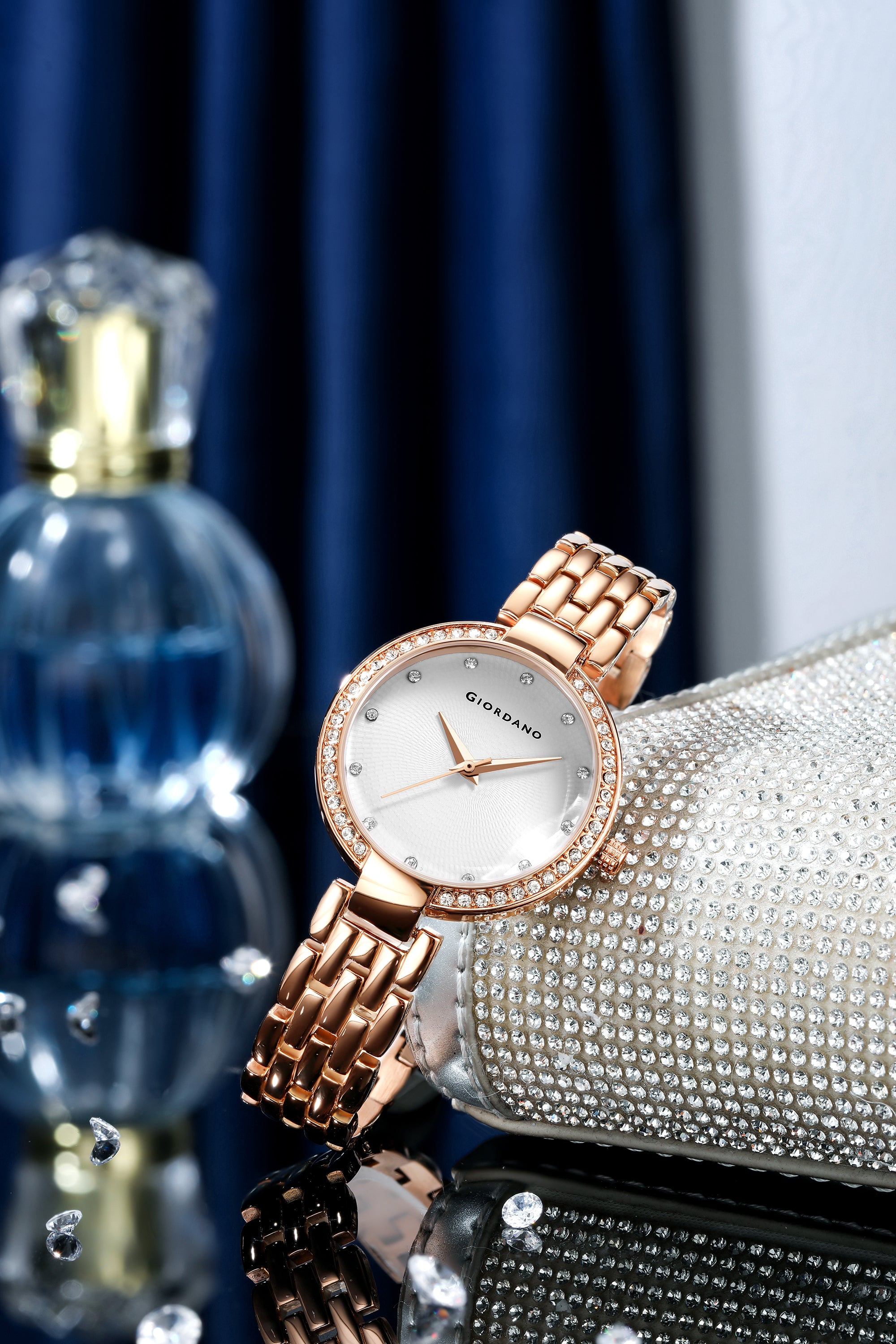 Giordano Analog Watch for Women with Diamond Indices, Stainless Steel Strap and Crystal Embellished Bezel | GD-2141-33