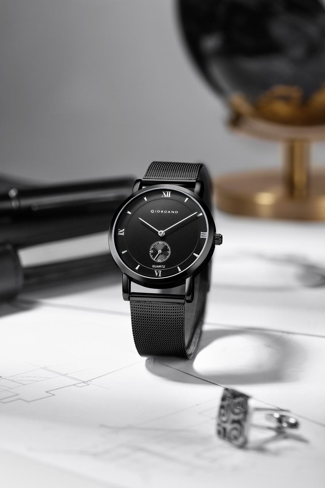 Giordano Classic Analog Quartz Watch for Men – Mesh Metal Strap, Minimalist Dial with Roman Numerals, Slim Elegant Dress Watch - GZ-50186-11