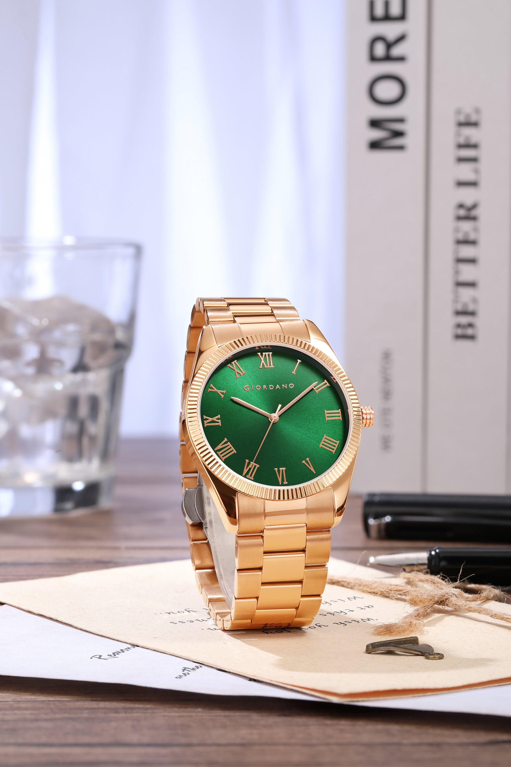 Giordano Analog Wrist Watch for Men Stylish Metal Strap with Water Resistant 3 Hand Mechanism for Men and Boys to Compliment Your Look/Ideal Gift for Male - GZ-50112-66