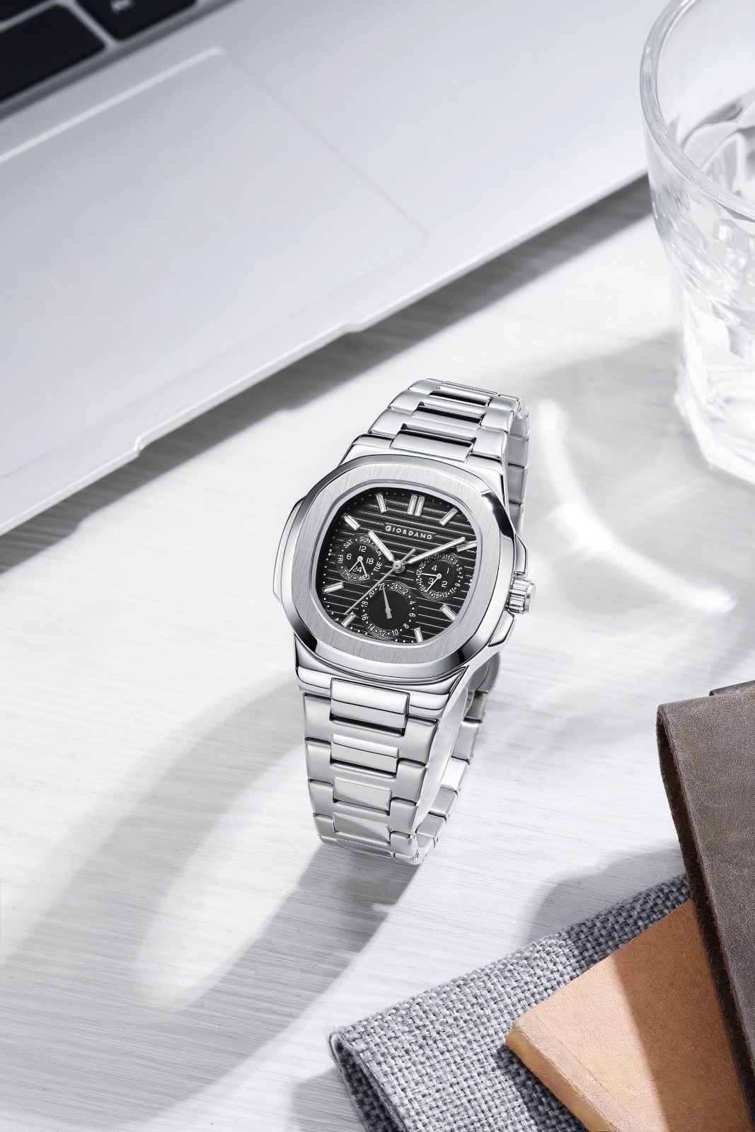 Giordano Analog Multifunction Watch for Men – Textured Dial with Cushion Case, Luminous Index Markers, Stainless Steel Strap, Day & Date Display GZ-50167-11