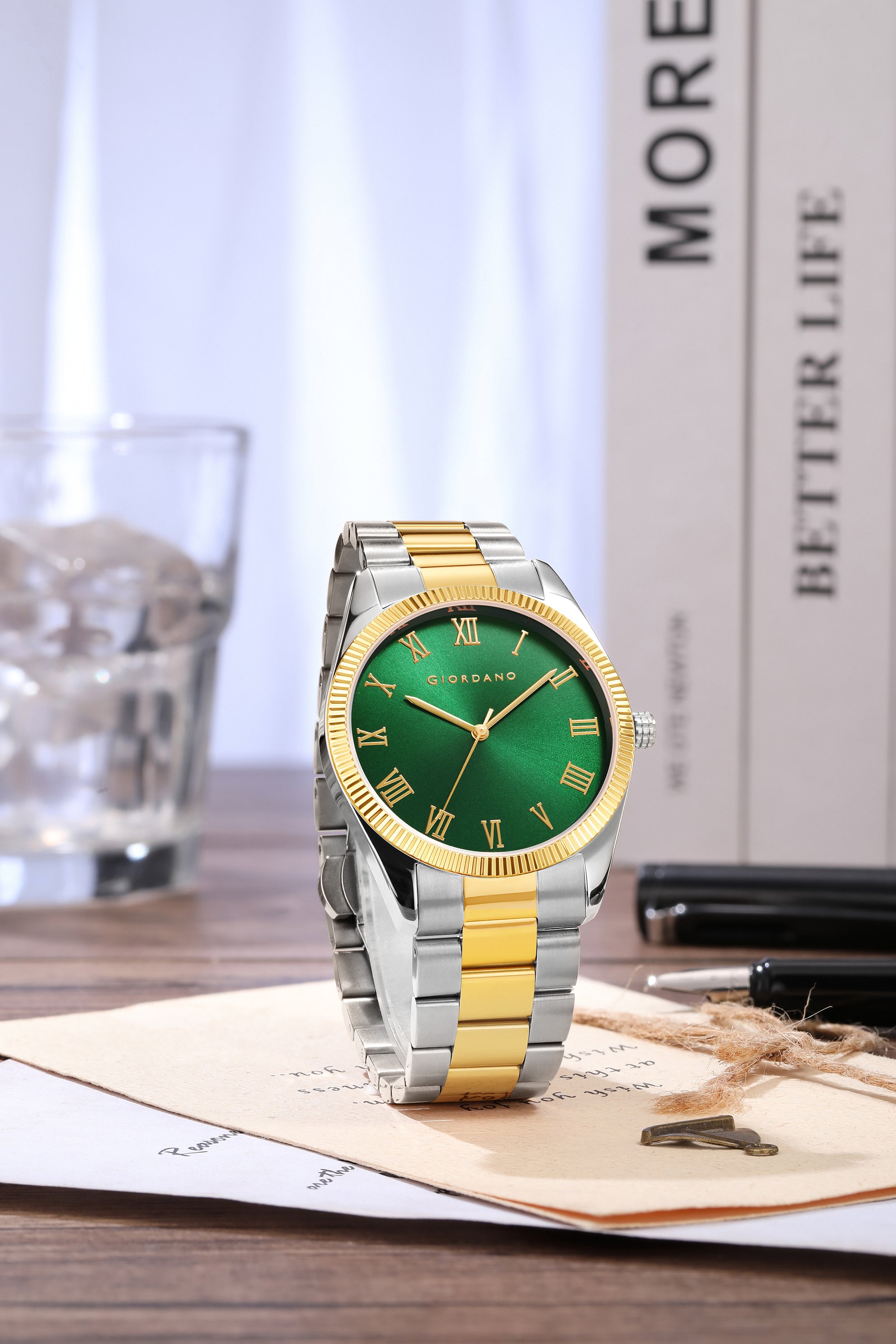 Giordano Analog Wrist Watch for Men Stylish Metal Strap with Water Resistant 3 Hand Mechanism for Men and Boys to Compliment Your Look/Ideal Gift for Male - GZ-50112-88