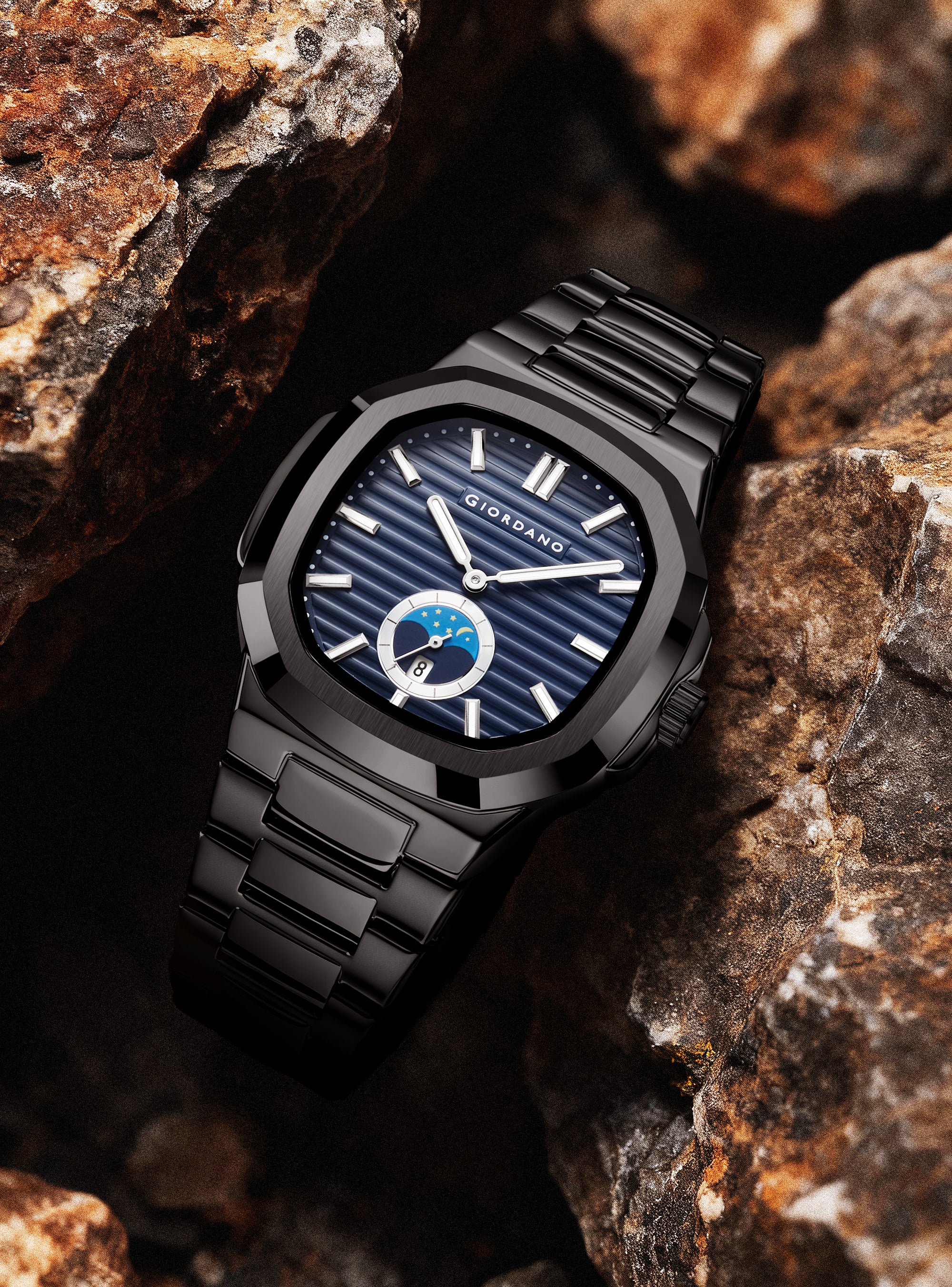 GIORDANO Analog Watch for Men – Classic Moon Phase Design with Textured Dial, Durable Stainless Steel Strap, and Date Display - GZ-50179-22