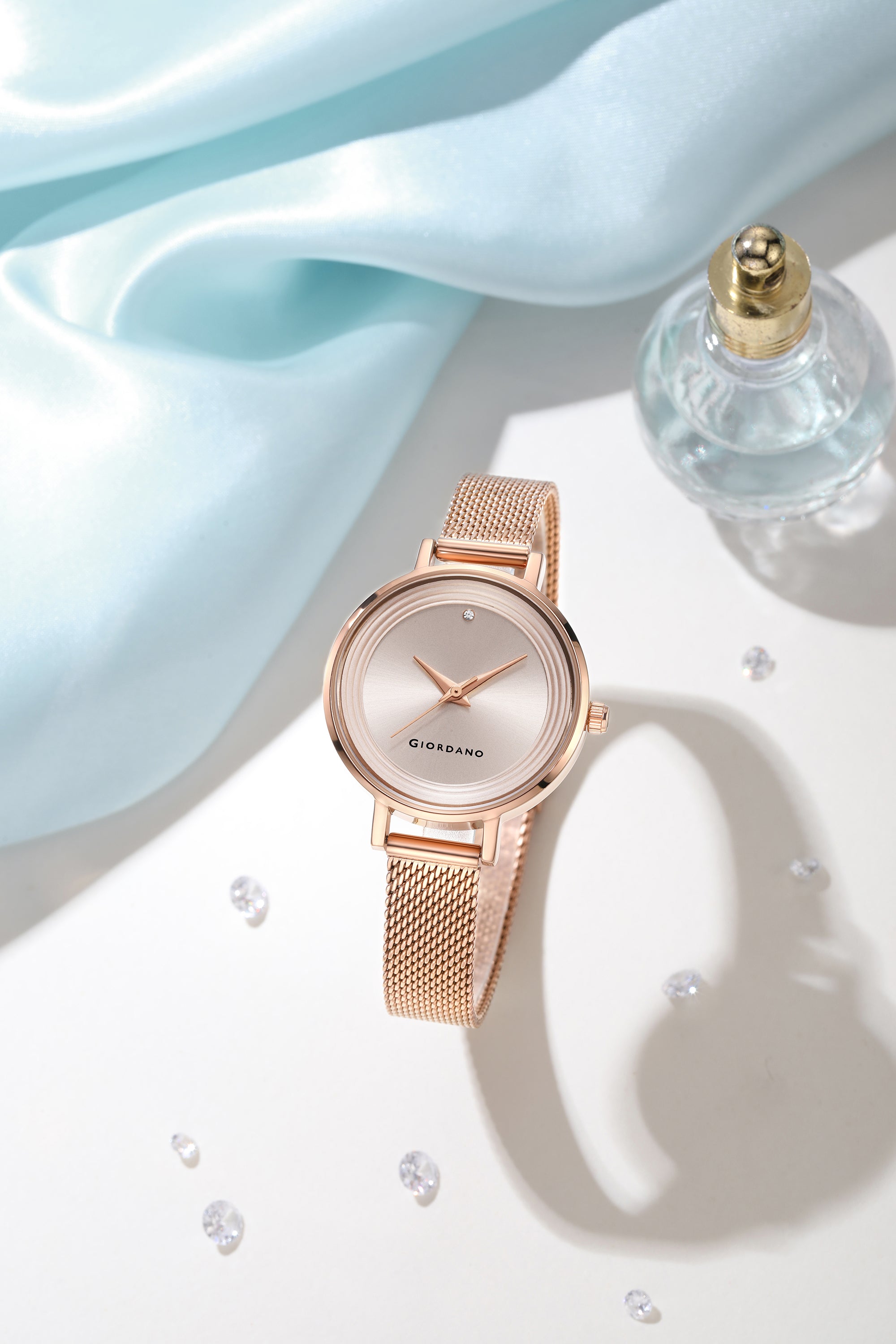 Giordano Fashionista Collection Stylish Analogue Watch for Women | Unique Design with Color Variant Mesh Metal strap | Ladies Wrist Watch to Compliment Your Look Ideal Gift for Women’s |Girls - GD4067-33