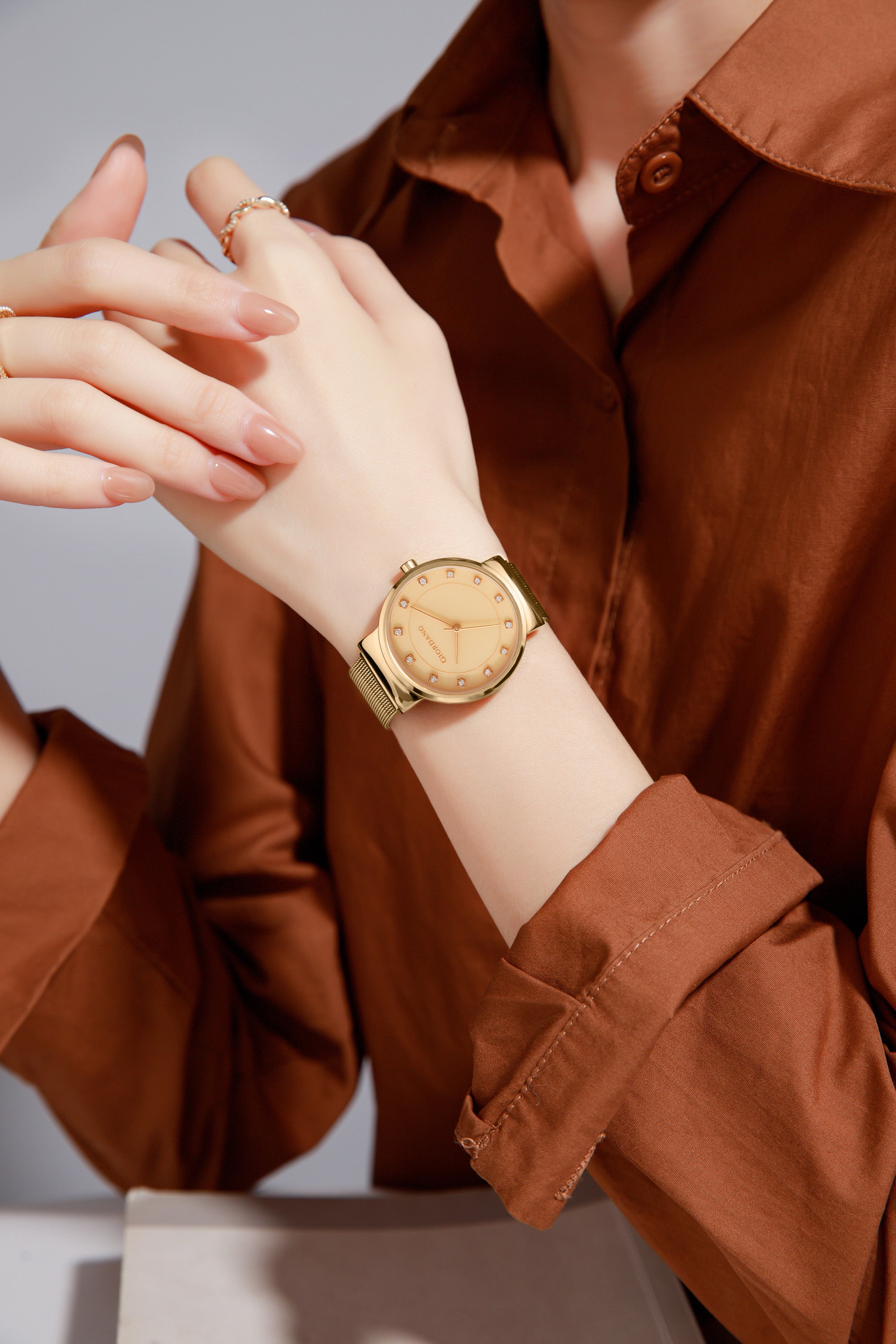 Giordano Analog Stylish Watch for Women | Water Resistant Simple and Fashion Watch Round Shape with Stainless Steel Case Wrist Watch for Ladies & Girls | Ideal Gift for Female - A2062-33