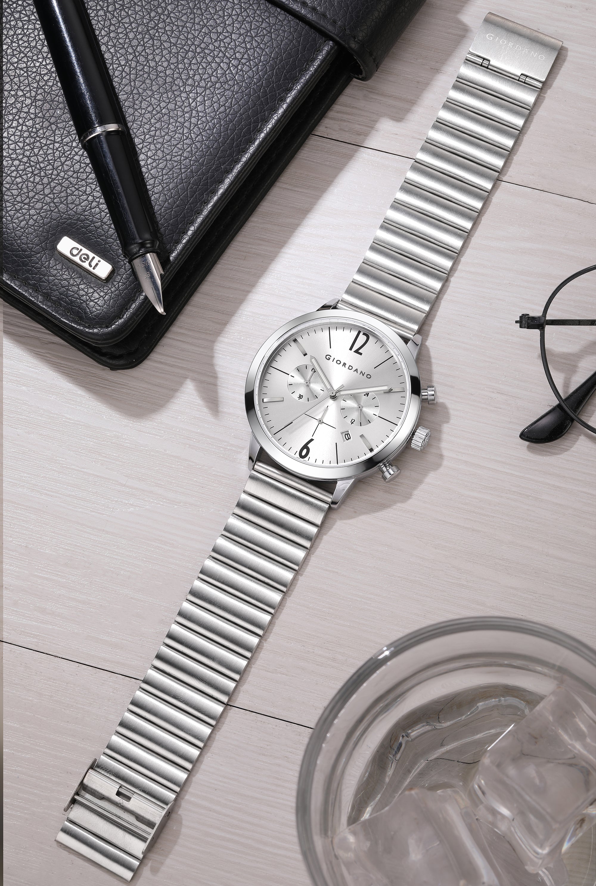 Giordano Analog Chronograph Watch for Men - Stainless Steel Case & strap| Modern Casual & Formal Wristwatch with Date | GZ-50153-33