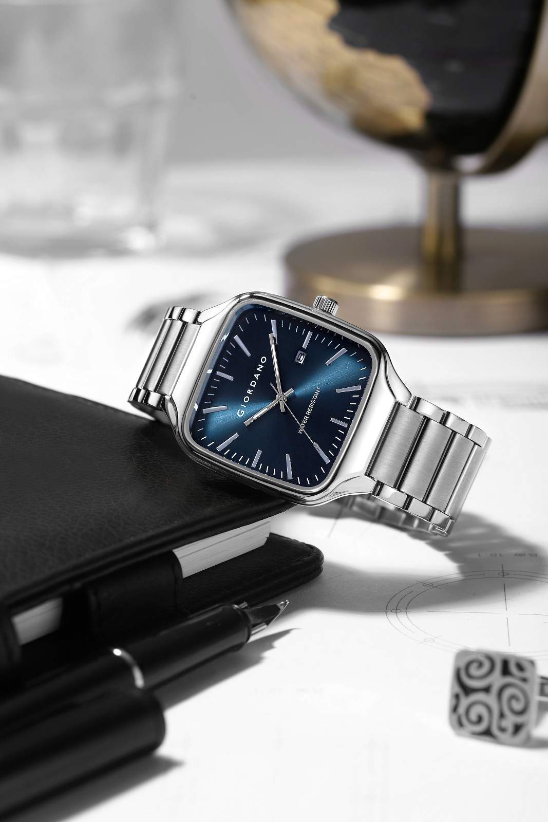 Giordano Analog Watch for Men – Square Dial, Stainless Steel Strap, Date Display, Water Resistant Classic Dress Watch | GZ-50163-22