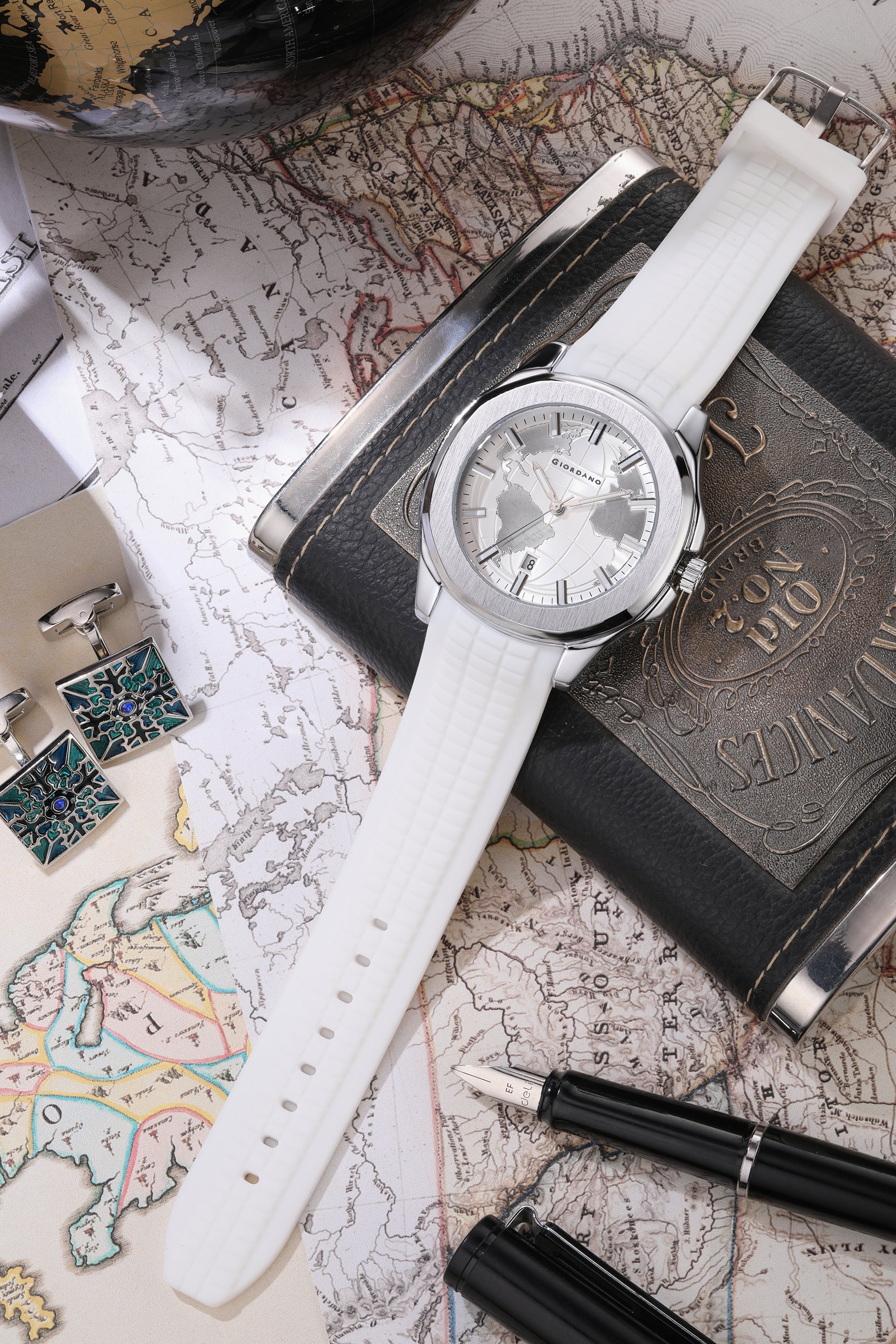 Giordano Stylish World Map design Watch for men with round dial and textured Silicone strap  | GZ-50147-06