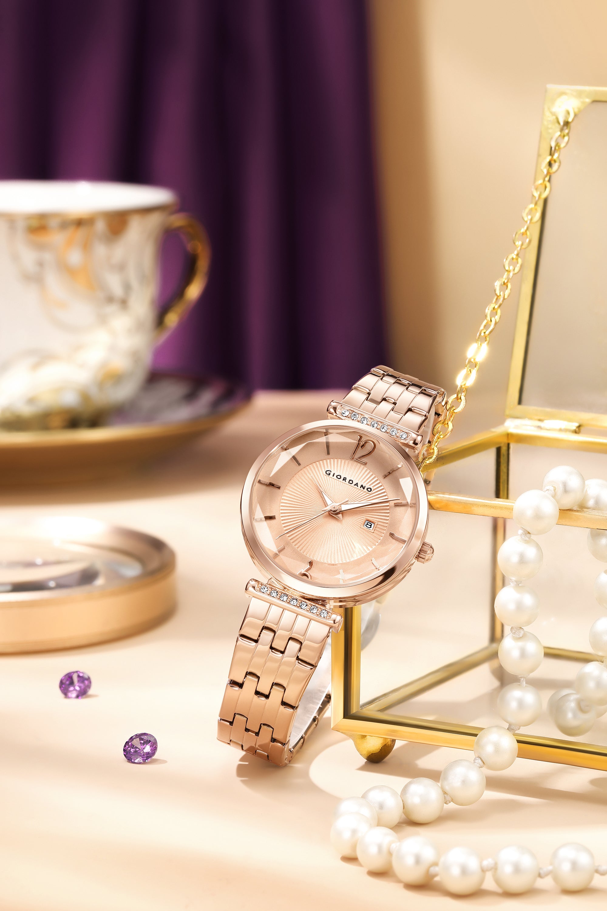 Giordano Exquisite Analog  Watch for Women with Round cut glass Textured Dial, Stainless Steel strap and date display | GZ-60111-44