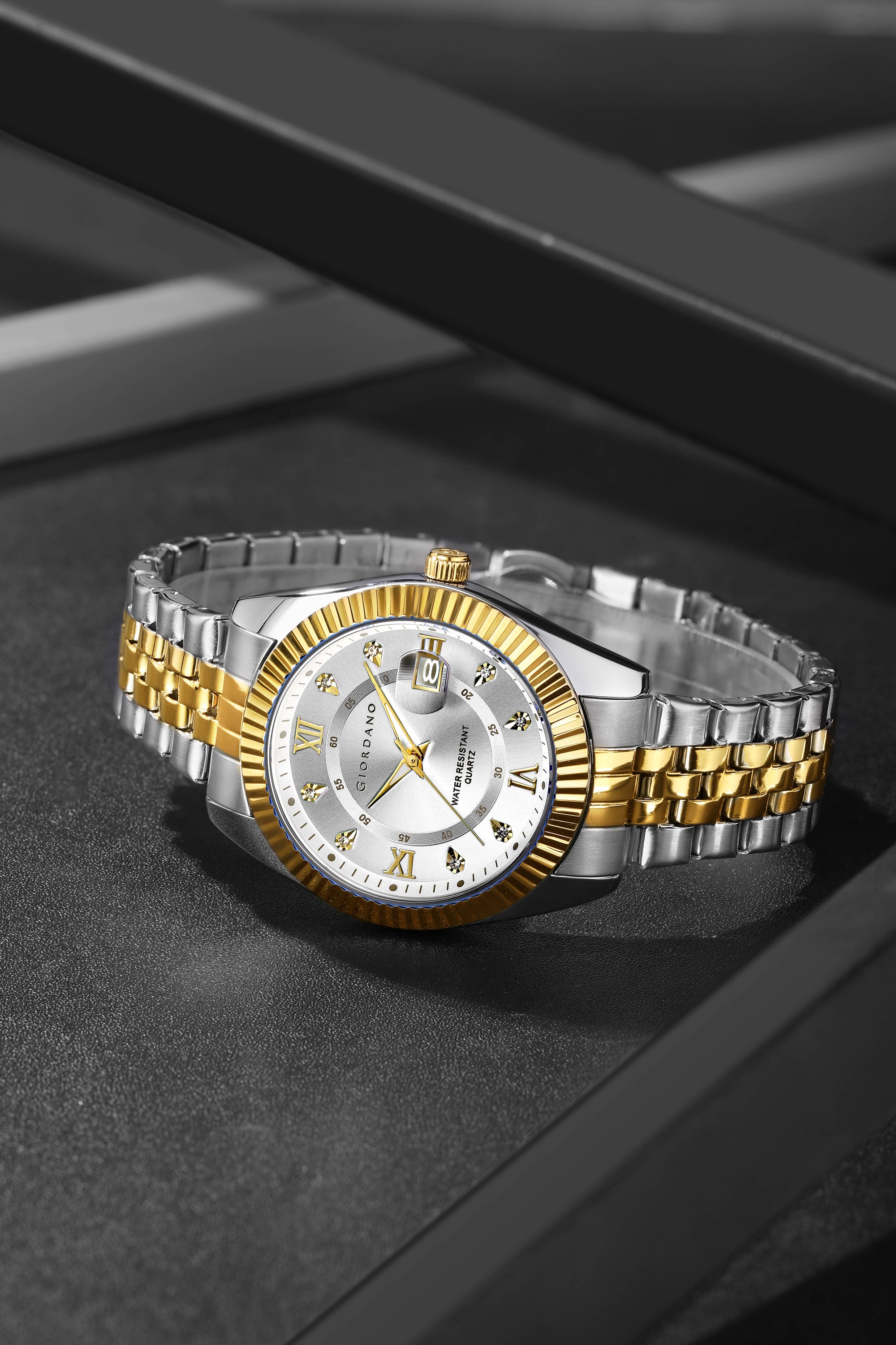 Giordano Analog Watch For Men - Dual-Tone Stainless Steel Strap, Crystal Indices And Fluted Bezel GZ-50139-55