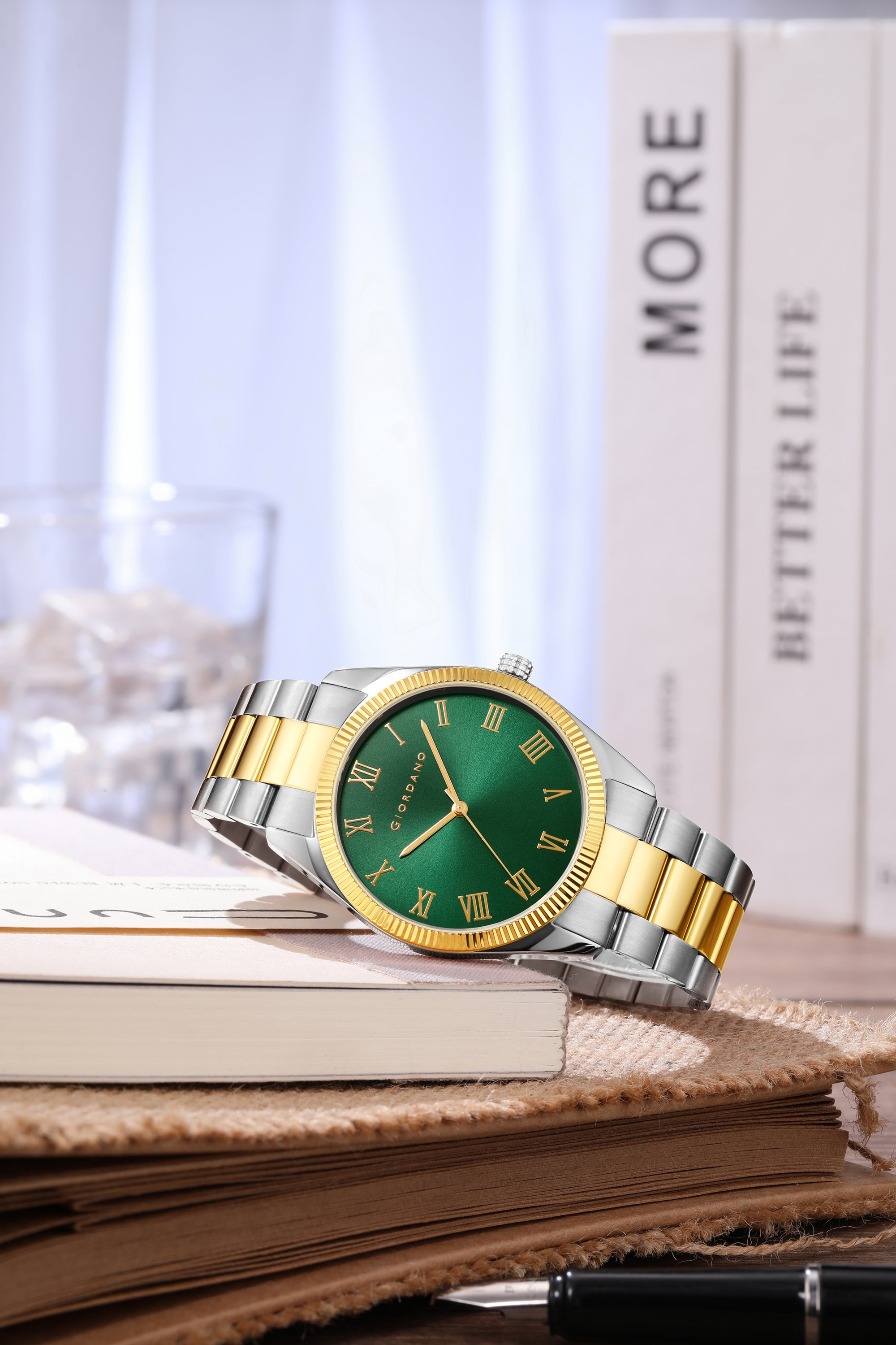 Giordano Analog Wrist Watch for Men Stylish Metal Strap with Water Resistant 3 Hand Mechanism for Men and Boys to Compliment Your Look/Ideal Gift for Male - GZ-50112-88