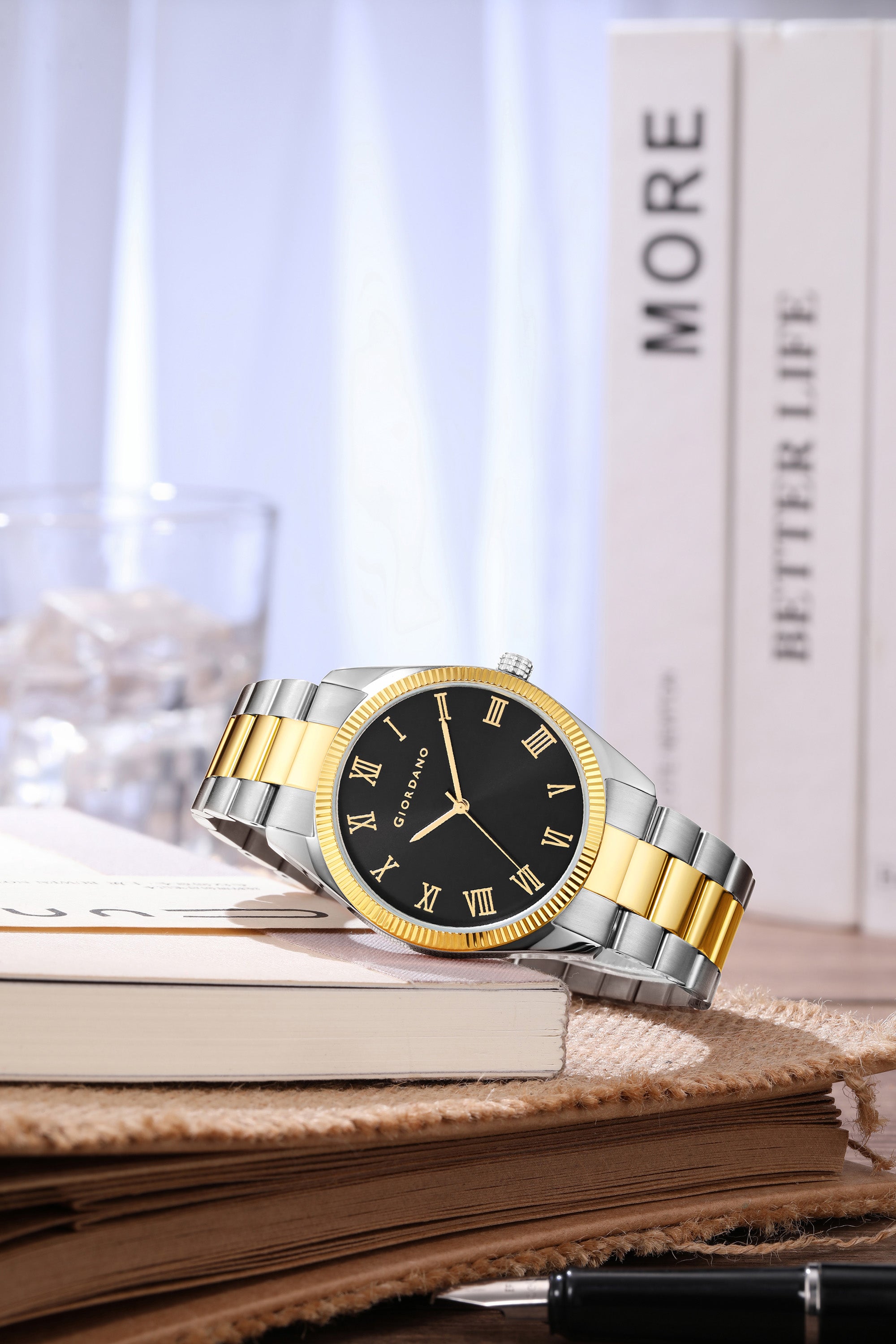 Giordano Analog Wrist Watch for Men Stylish Metal Strap with Water Resistant 3 Hand Mechanism for Men and Boys to Compliment Your Look/Ideal Gift for Male - GZ-50112-77