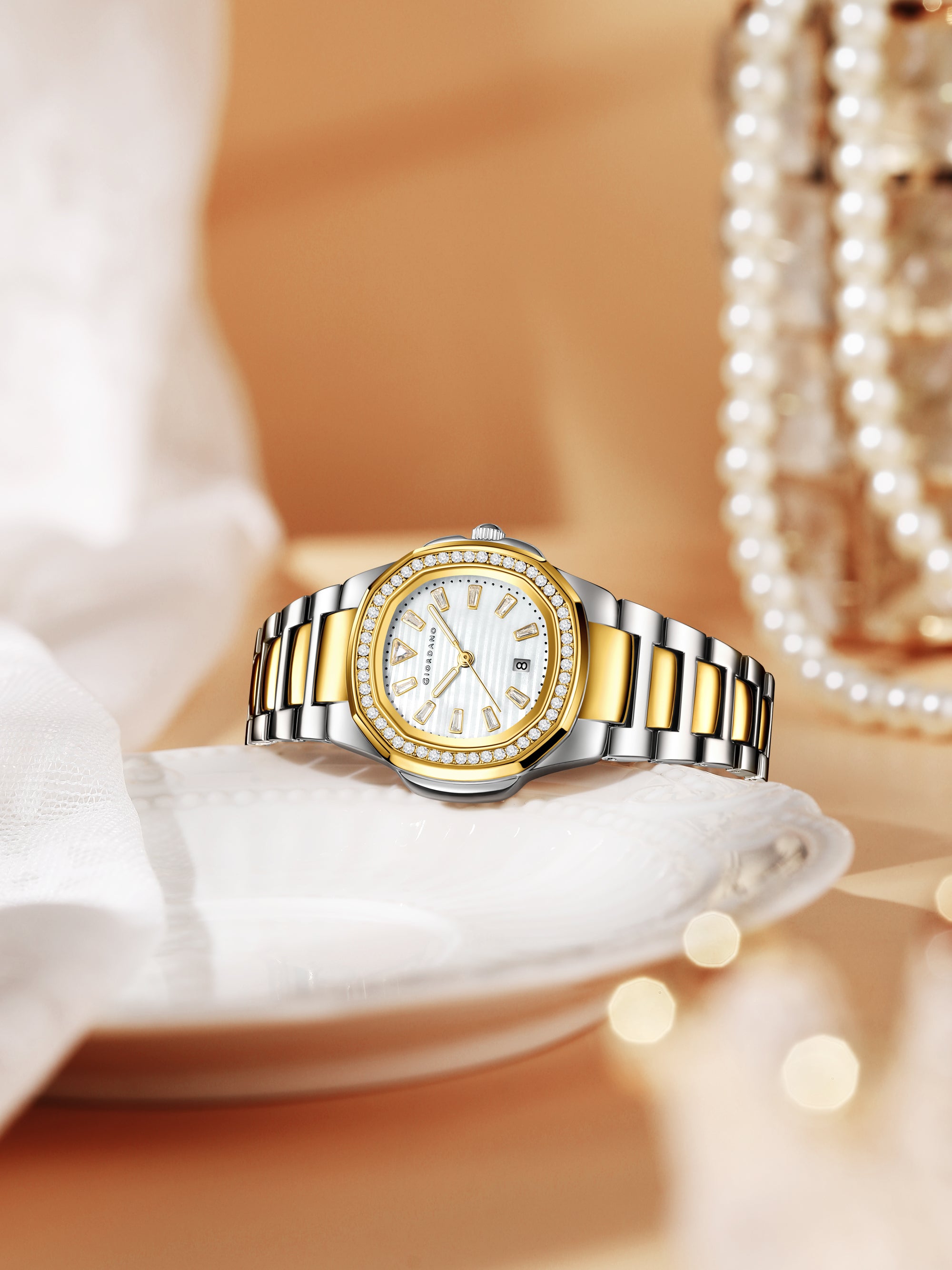 Giordano Luxury Watch for Women with crystal indices ,textured Dial, stainless steel strap and date display | GZ-60116-22