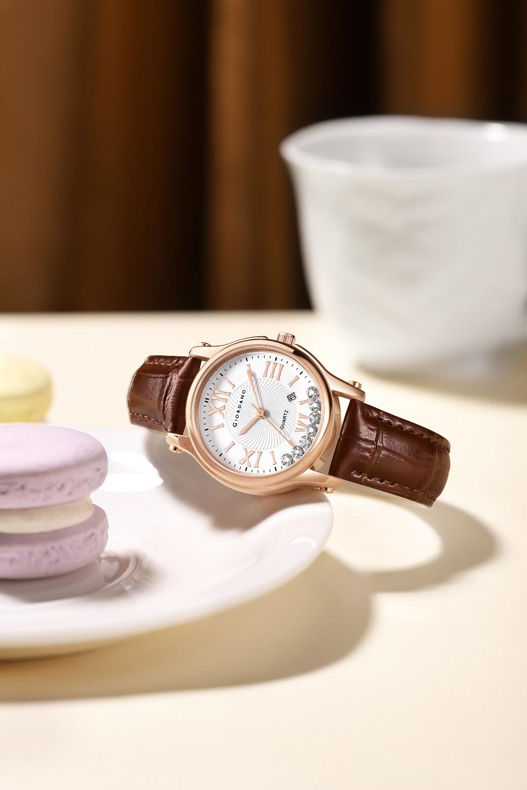 Giordano Luxury Analog Quartz Watch for Women – Rose Gold Case, Roman Numerals, Crystal-Studded Dial, Leather Strap – Elegant Timepiece - GZ-60142-22