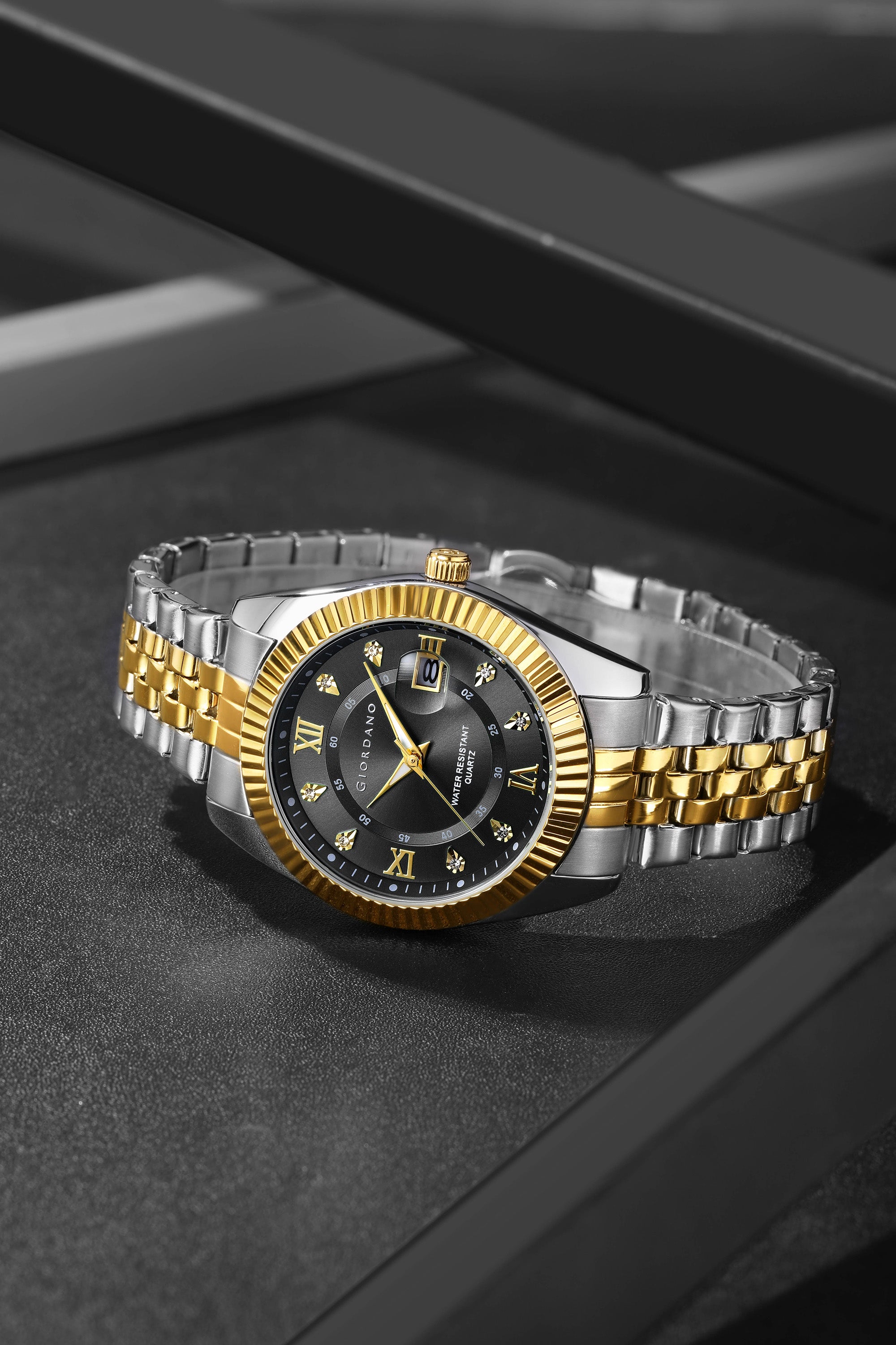 Giordano Analog Watch For Men - Dual-Tone Stainless Steel Strap, Crystal Indices And Fluted Bezel GZ-50139-66