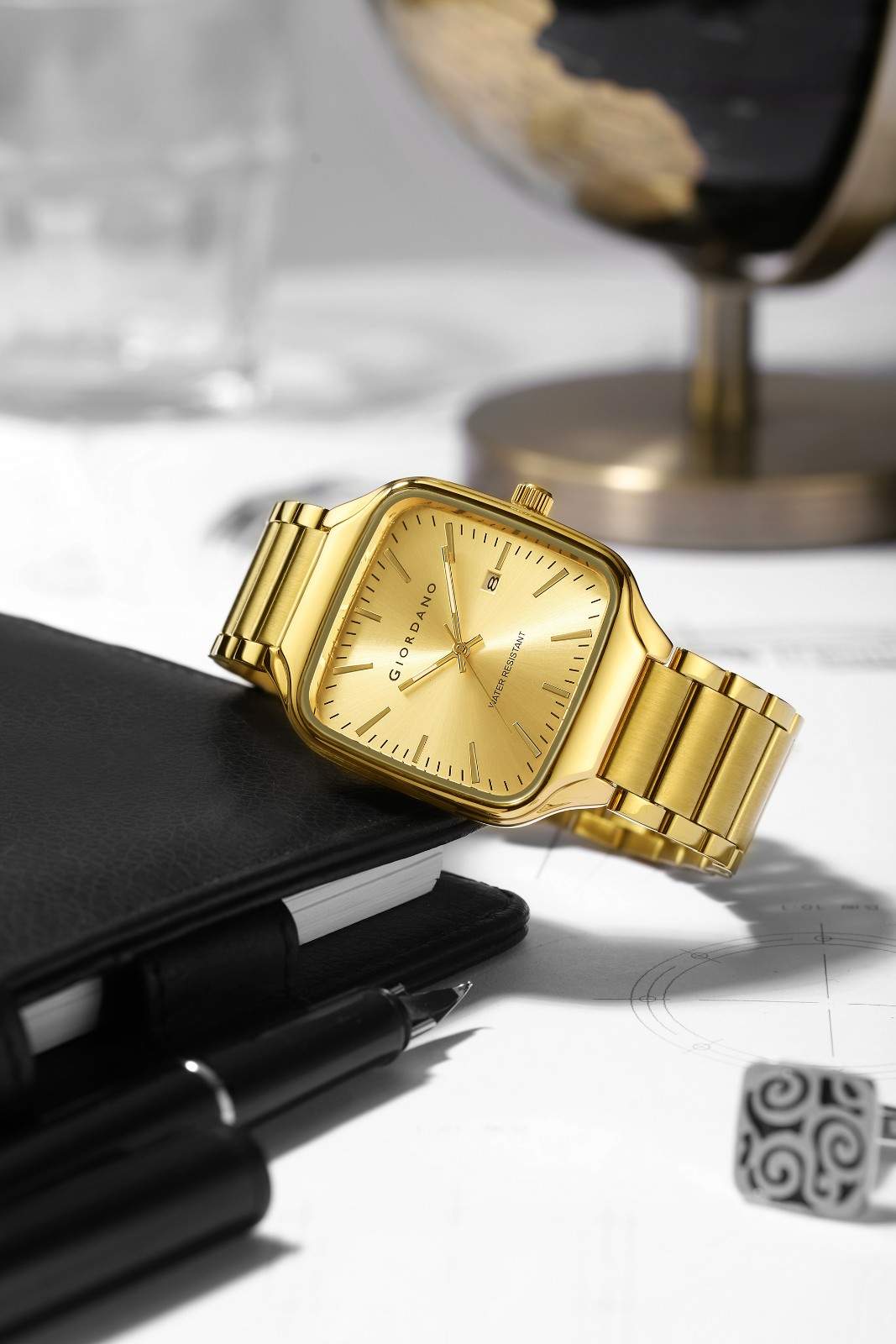 Giordano Analog Watch for Men – Square Dial, Stainless Steel Strap, Date Display, Water Resistant Classic Dress Watch | GZ-50163-44