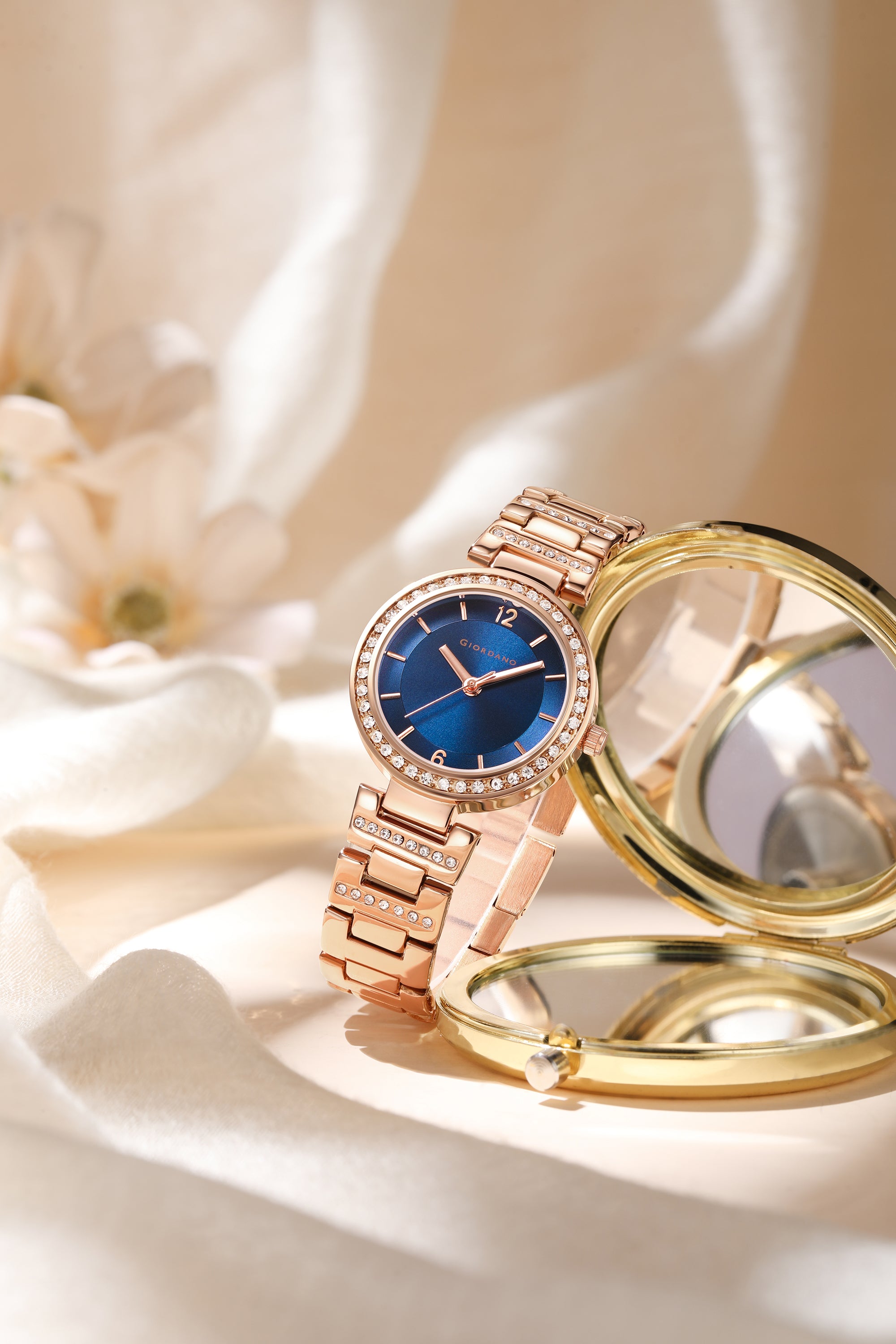 Giordano Eleganza Collection Analog Watch for Women with Diamond Studded Case and Urban Fashion Metal Strap Ladies Wrist Watch Gift for Women GD4051-44