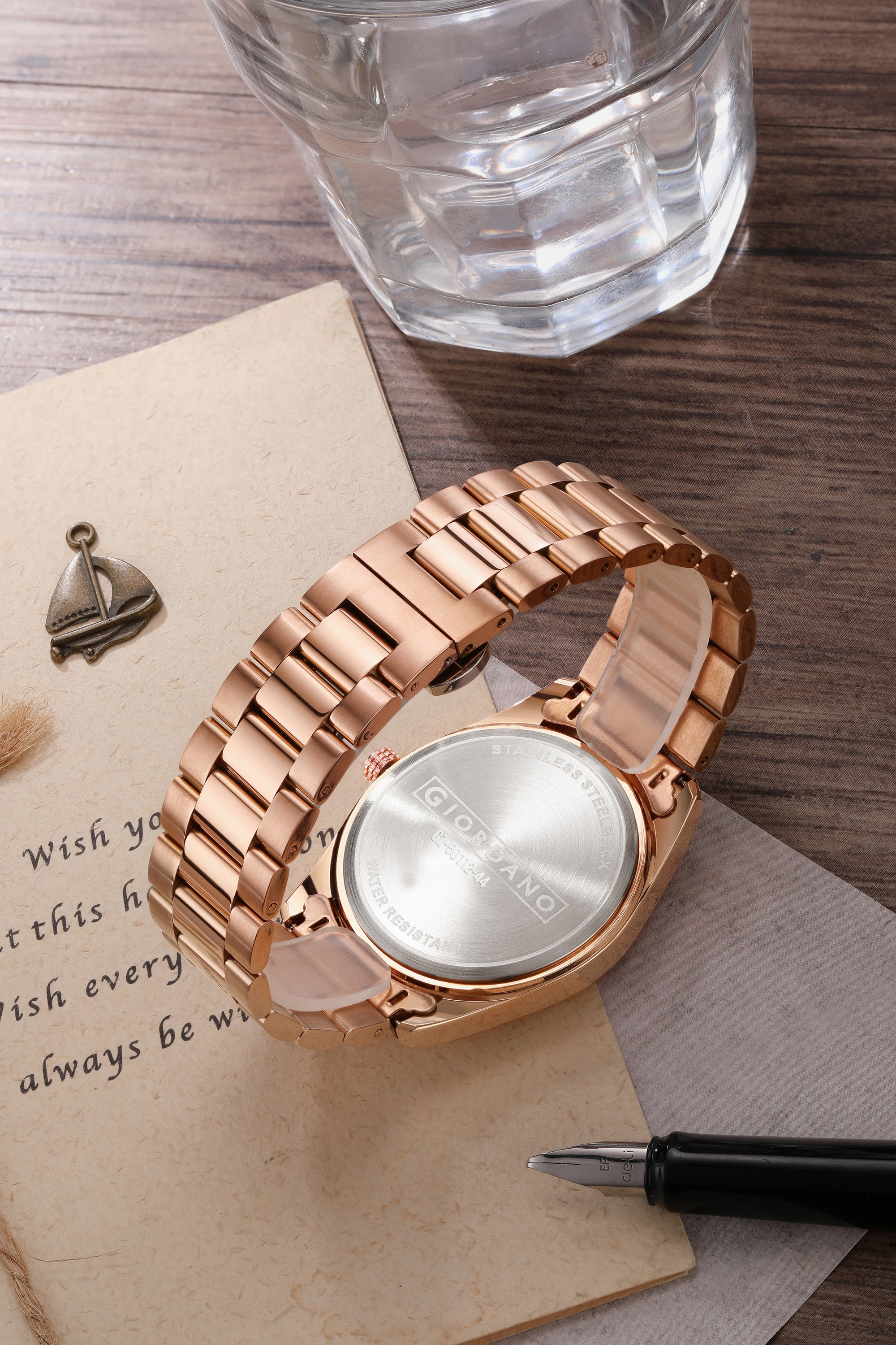 Giordano Analog Wrist Watch for Men Stylish Metal Strap with Water Resistant 3 Hand Mechanism for Men and Boys to Compliment Your Look/Ideal Gift for Male - GZ-50112-GZ-50112-44