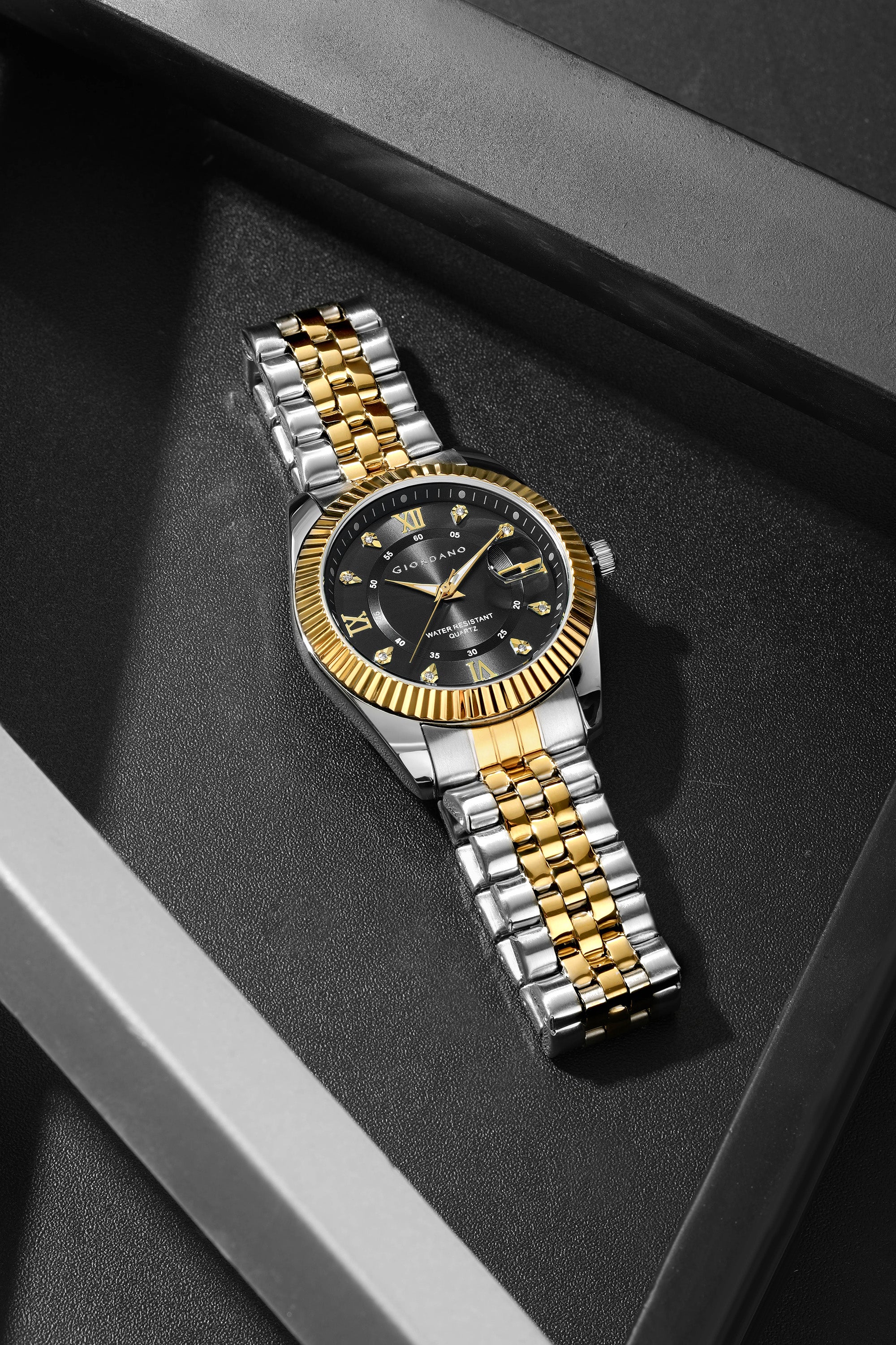 Giordano Analog Watch For Men - Dual-Tone Stainless Steel Strap, Crystal Indices And Fluted Bezel GZ-50139-66