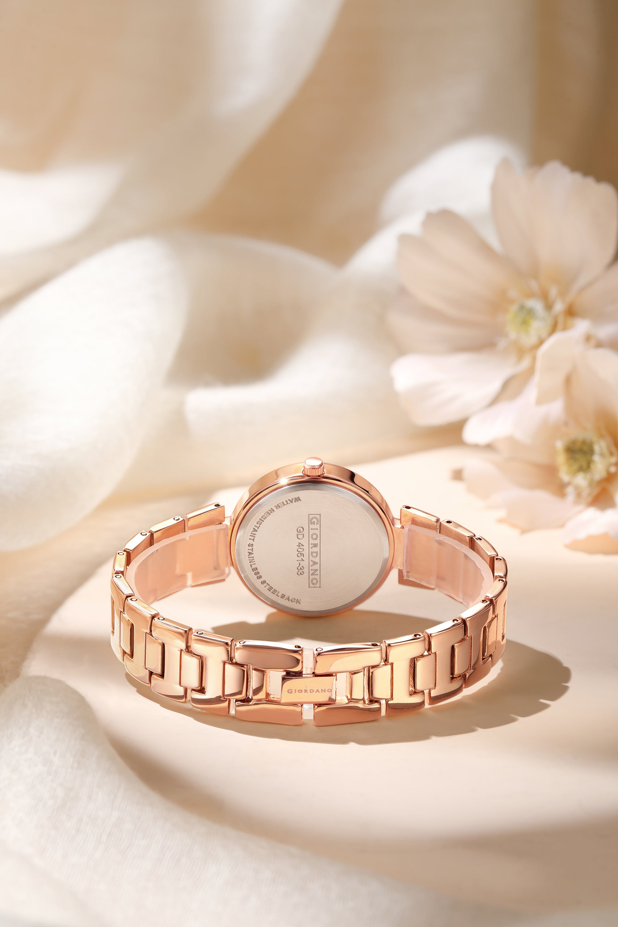 Giordano Eleganza Collection Analog Watch for Women with Diamond Studded Case and Urban Fashion Metal Strap Ladies Wrist Watch Gift for Women GD4051-33