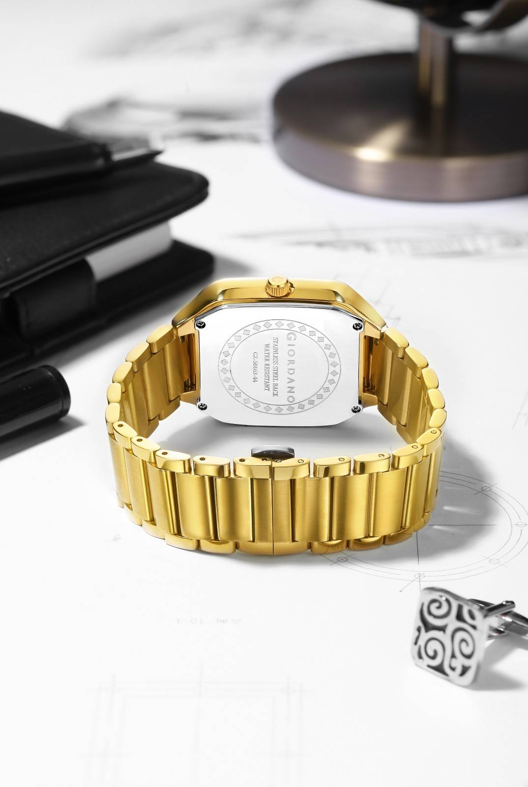 Giordano Analog Watch for Men – Square Dial, Stainless Steel Strap, Date Display, Water Resistant Classic Dress Watch | GZ-50163-44