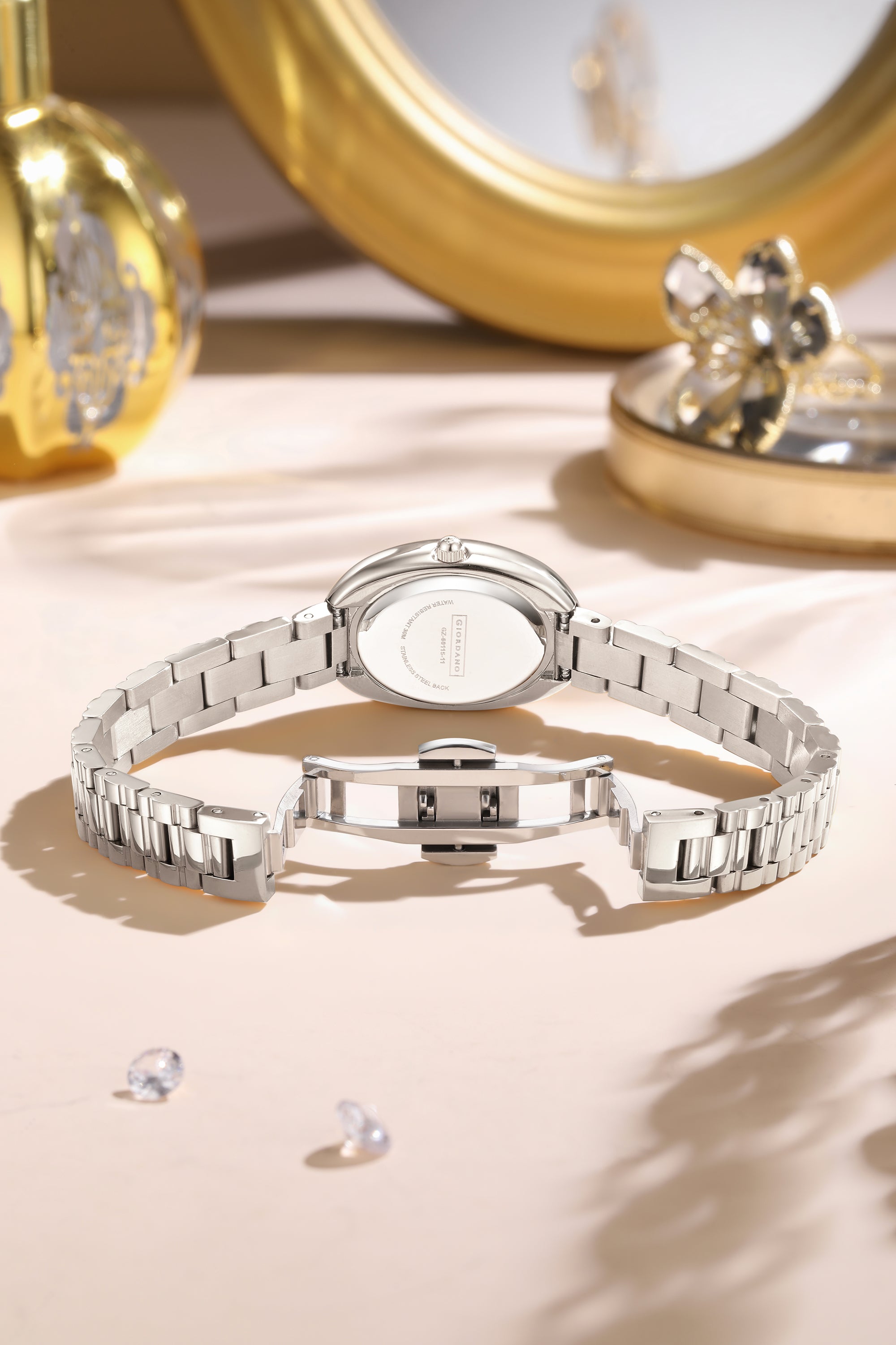 Giordano Oval Shape Dial Watch for Women – Elegant Roman Numerals, Stainless Steel Strap, Sleek Analog Design | GZ-60115-11