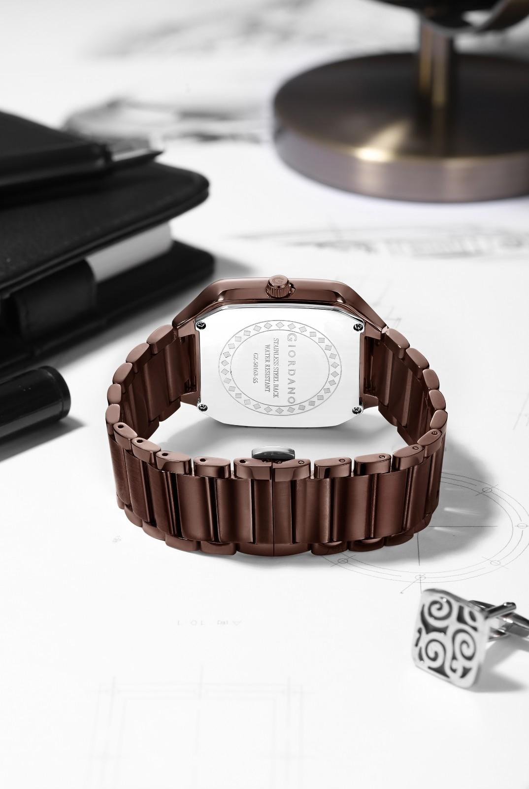 Giordano Analog Watch for Men – Square Dial, Stainless Steel Strap, Date Display, Water Resistant Classic Dress Watch | GZ-50163-55