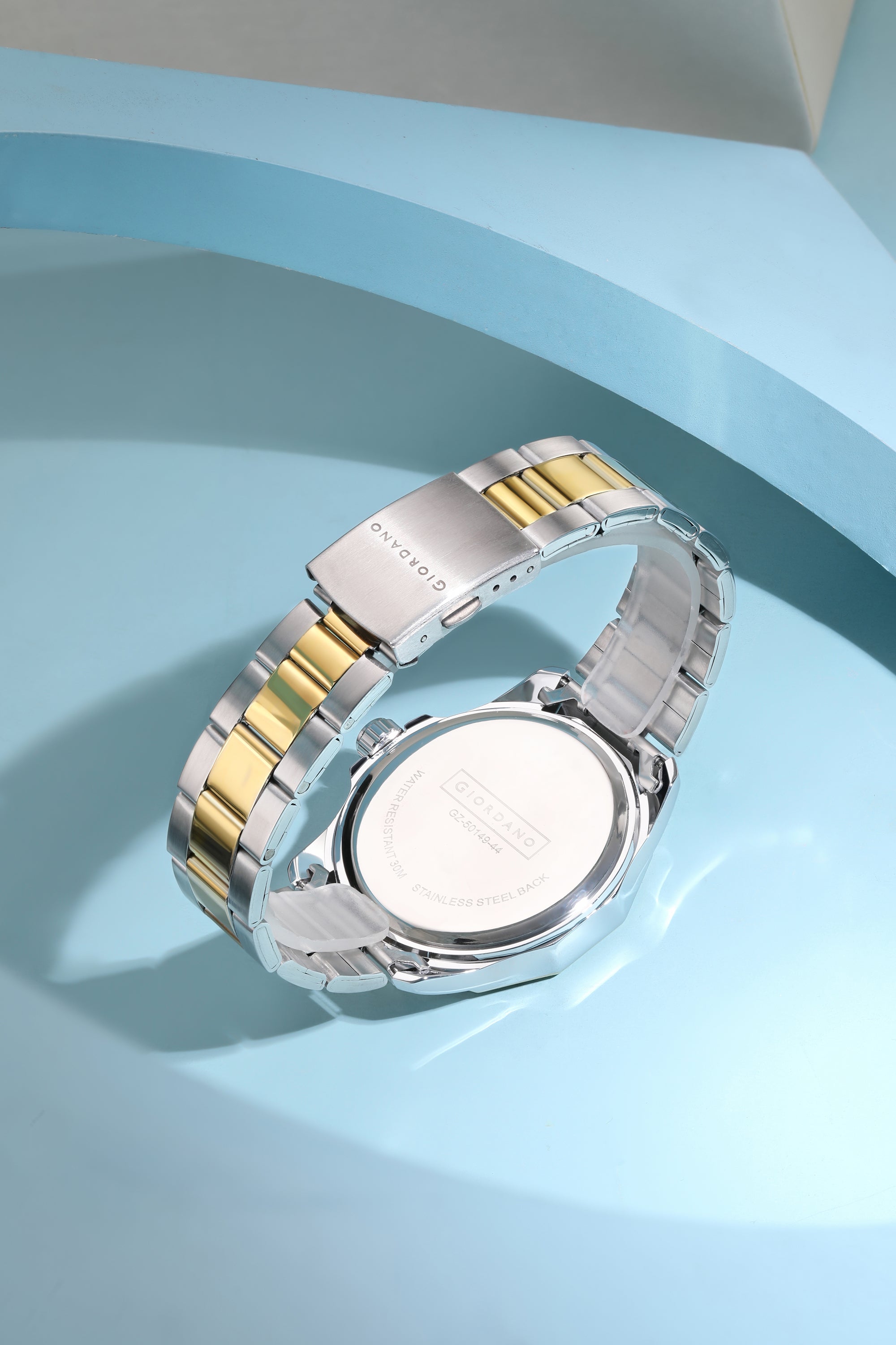 Giordano Stainless Steel Analog Watch for Men – Classic Sporty Design | Textured Dial, Quartz Movement and Date Display with Magnifier | GZ-50149-44