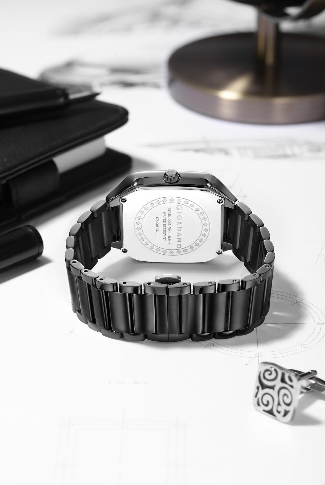 Giordano Analog Watch for Men – Square Dial, Stainless Steel Strap, Date Display, Water Resistant Classic Dress Watch | GZ-50163-11