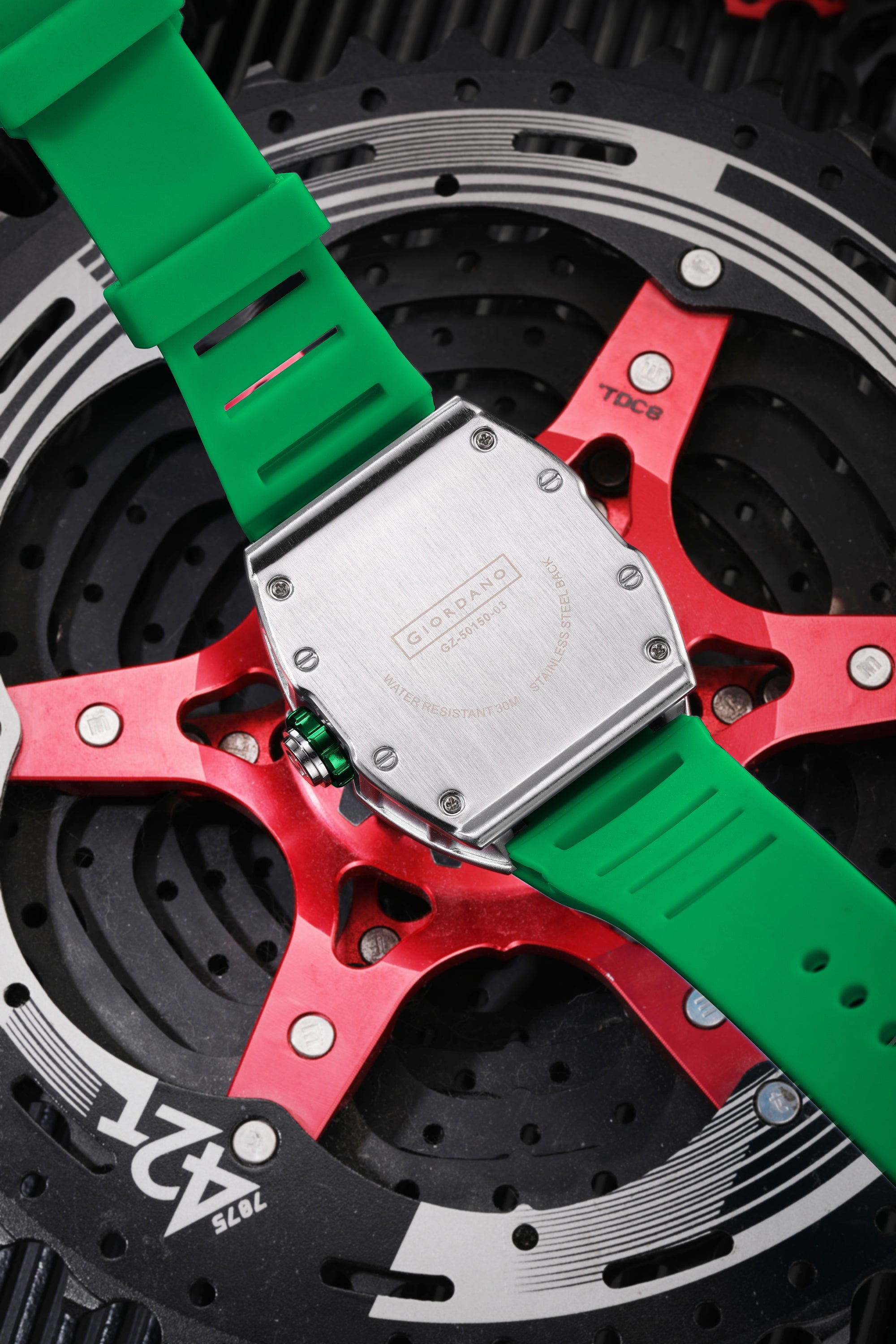 Giordano Sqaure Analog Casual Sporty Watch for Men – Mechanical-Inspired Design dial, Quartz Movement, silicon strap and date display | GZ-50150-03