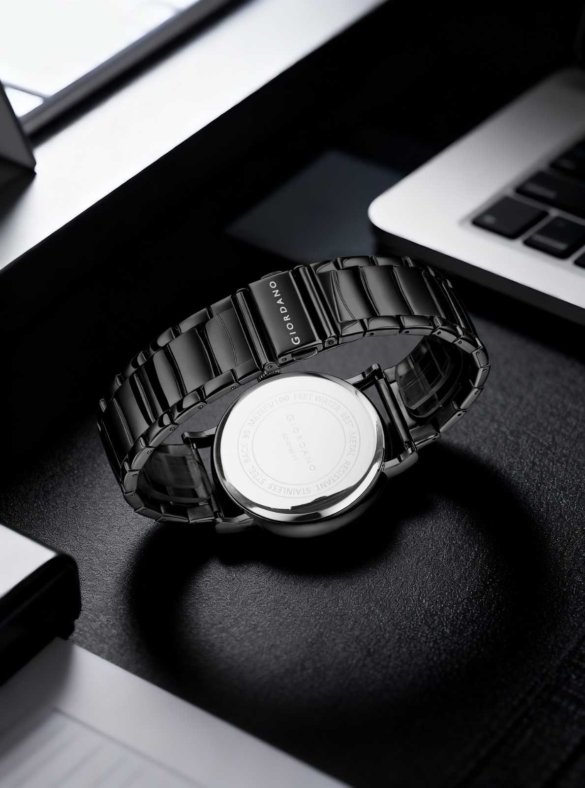 GIORDANO Classic Skeleton Design Watch for Men with Super Luminous Hands, Stainless Steel Strap, and Date Display - GZ-50182-11