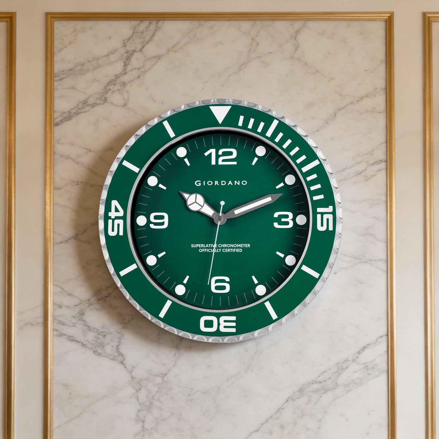 Giordano Wall Clock, Silent Sweep Non-Ticking Quartz Movement, 12 Inch(30 cm) HD Glass Green Dial, Green Diver Style Bezel, Plastic Frame - GDCLTM2026GRN