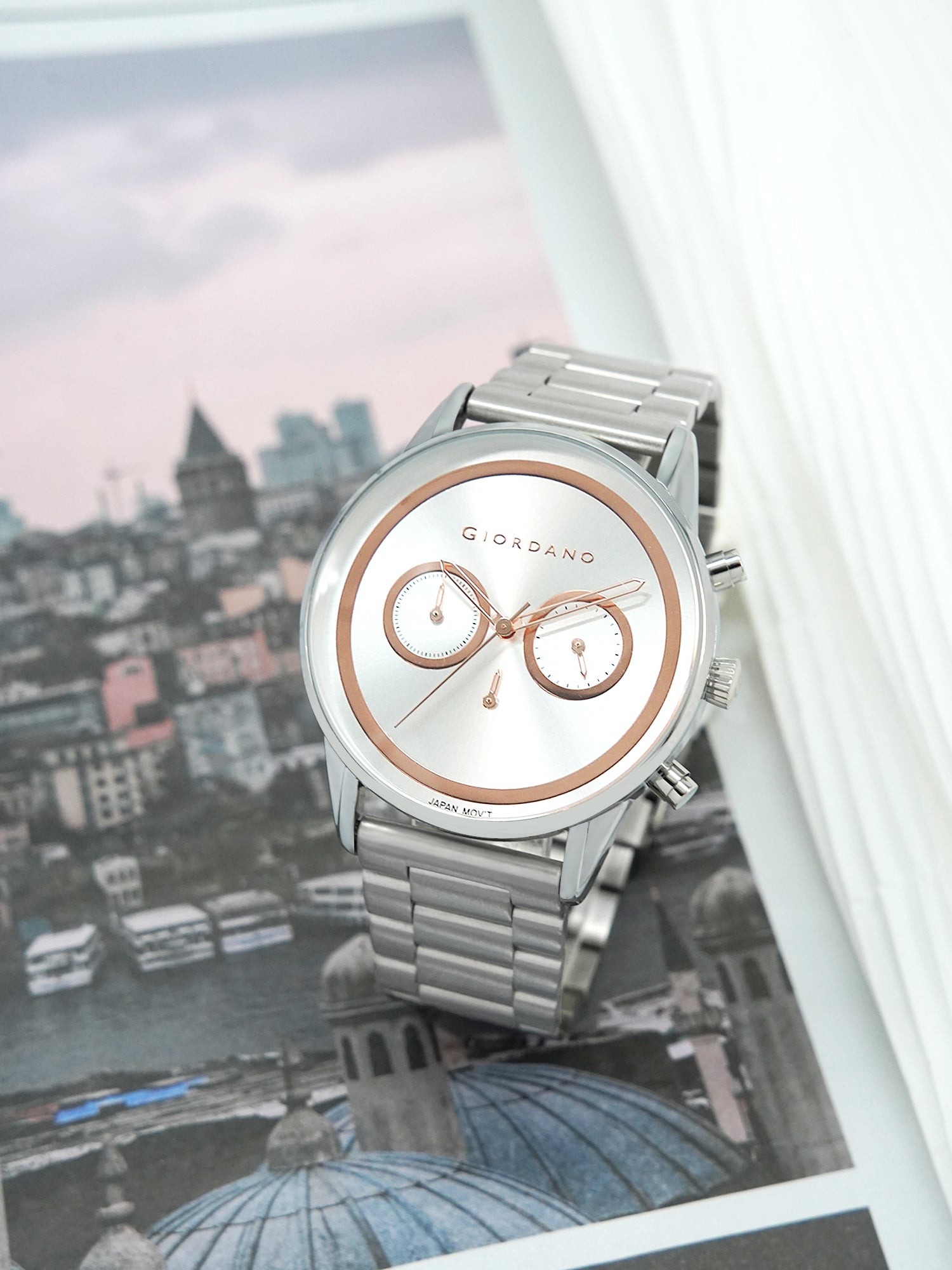 Giordano Analog Stylish Watch for Men & Boys Water Resistant Fashion Watch Round Shape with Multi-Functional Wrist Watch to Compliment Your Look/Ideal Gift for Male | GZ-50087-11