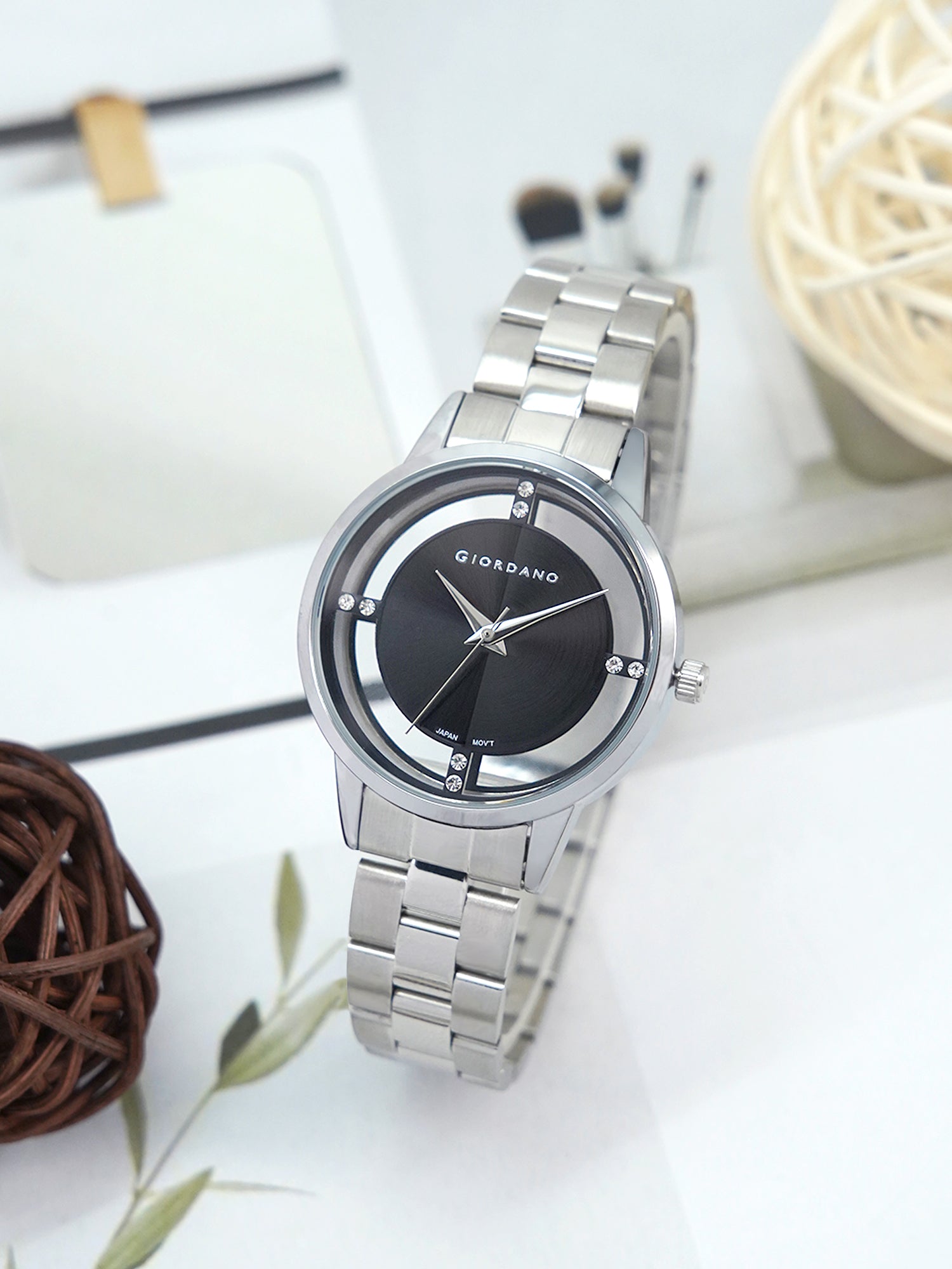 Giordano Analog Stylish Watch for Women with See-Through Dial with Crystal Accents and Stainless Steel Strap | GZ-60078-11